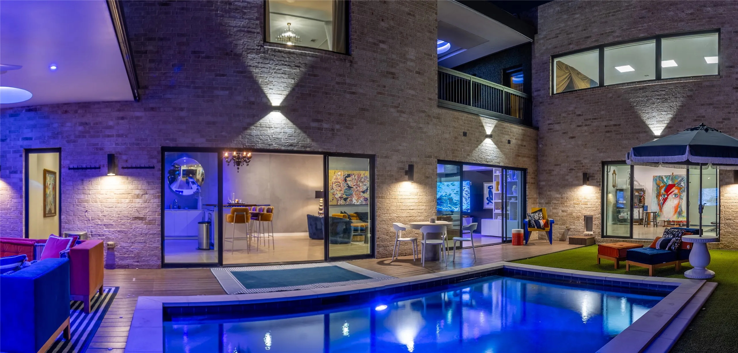 Architecturally distinctive, artfully conceived, and designed for exceptional living, 2010 McMillan is a rare East Dallas offering that balances sophisticated design with the flexibility to live, create, and entertain in style.
