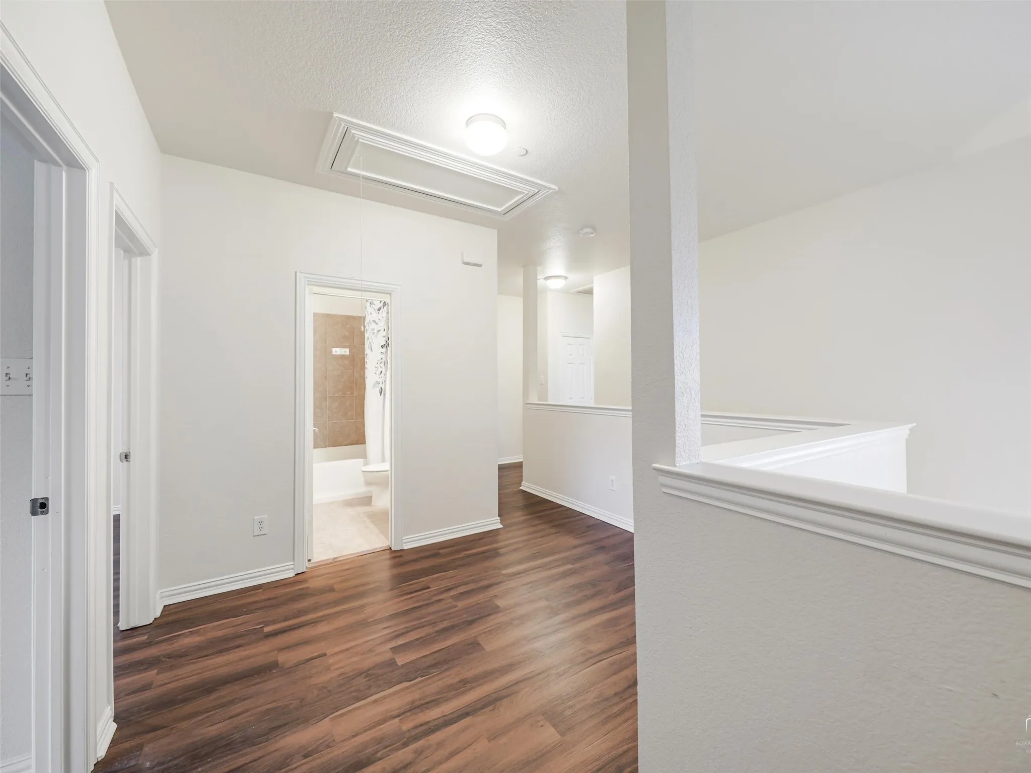 Townhouse For Sale in Collin County , 8732 San Bernard Street, Plano, Texas 75024, 3 Bedroom, 3 Bathroom, 2 Garage spaces, 1,632 Sqft, built in 2008, mls#21410569, Real Estate Agent in Plano, Homes For Sale in Collin county, Homes For Sale in Plano, Realtor in Plano Texas, Real Estate Brokerage Independent Realty Texas, Luminita Cordes Realtor