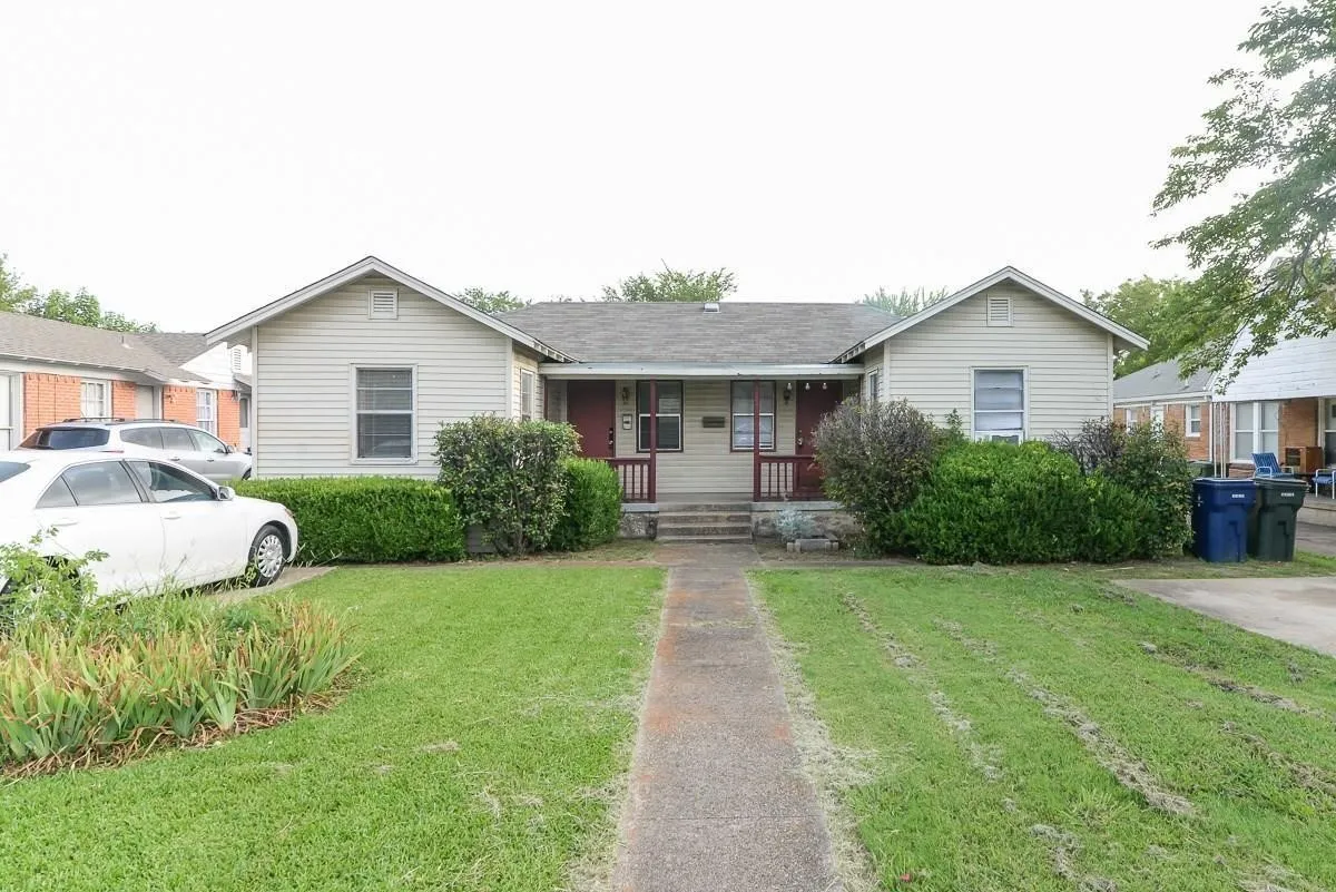 Duplex For Rent