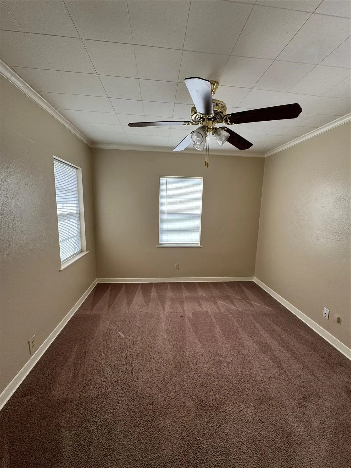 Duplex For Rent in Dallas County , 1123 Clinton Street, Garland, Texas 75040, 1 Bedroom, 1 Bathroom, Garage spaces, 569 Sqft, built in 1950, mls#21410762, Real Estate Agent in Garland, Homes For Rent in Dallas county, Homes For Rent in Garland, Realtor in Garland Texas, Real Estate Brokerage Independent Realty Texas, Luminita Cordes Realtor