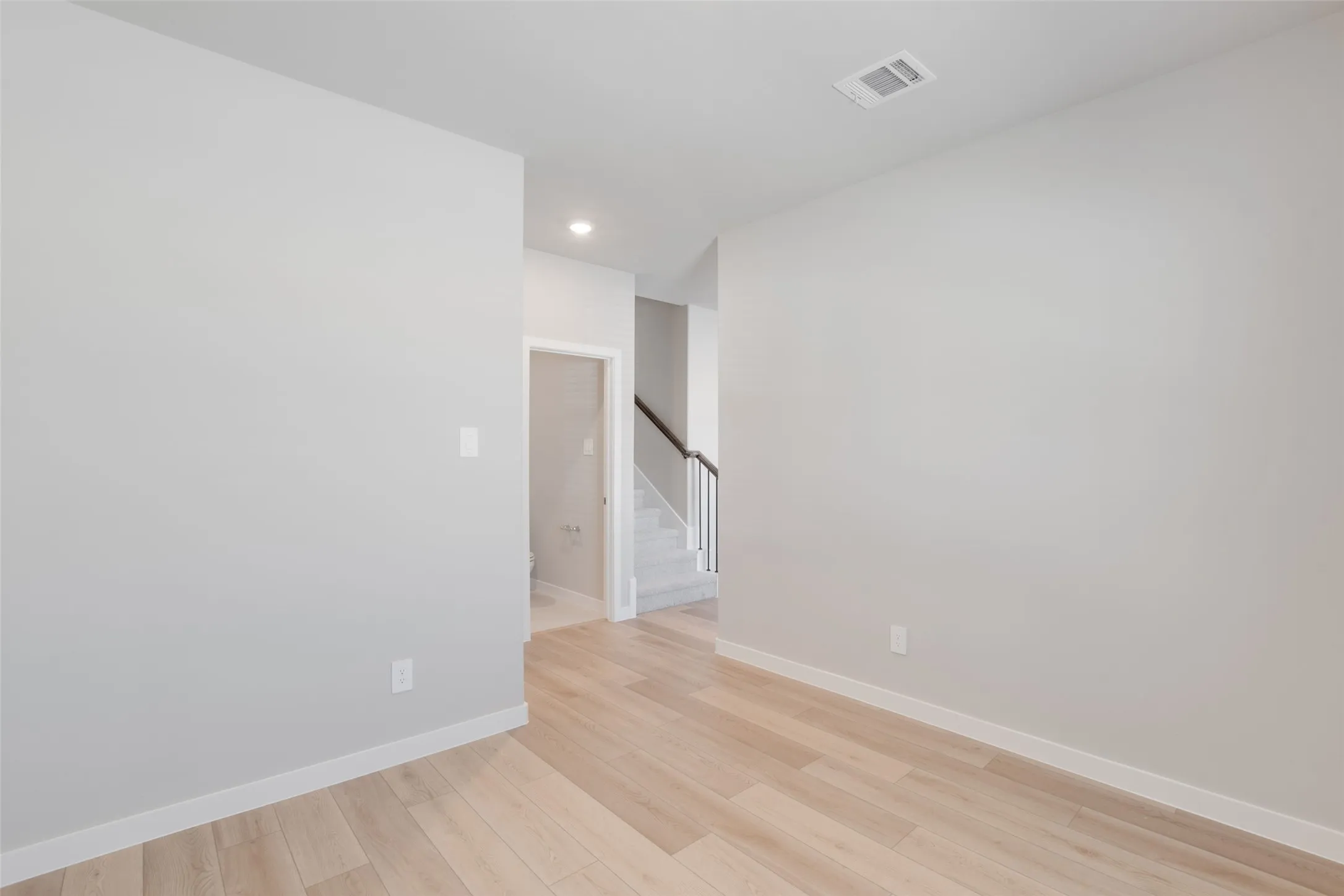 Another Angle of Flex Room/ Office