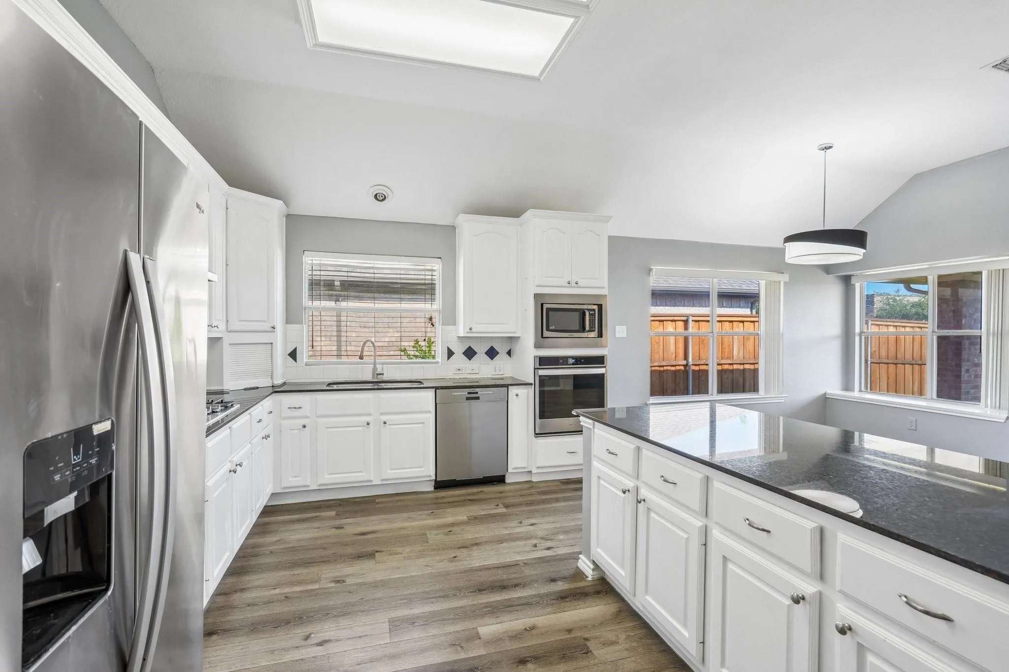 Single Family Residence For Rent in Collin County , 1208 Sonoma Drive, Allen, Texas 75013, 4 Bedroom, 2 Bathroom, 2 Garage spaces, 2,249 Sqft, built in 1996, mls#21410788, Real Estate Agent in Allen, Homes For Rent in Collin county, Homes For Rent in Allen, Realtor in Allen Texas, Real Estate Brokerage Independent Realty Texas, Luminita Cordes Realtor