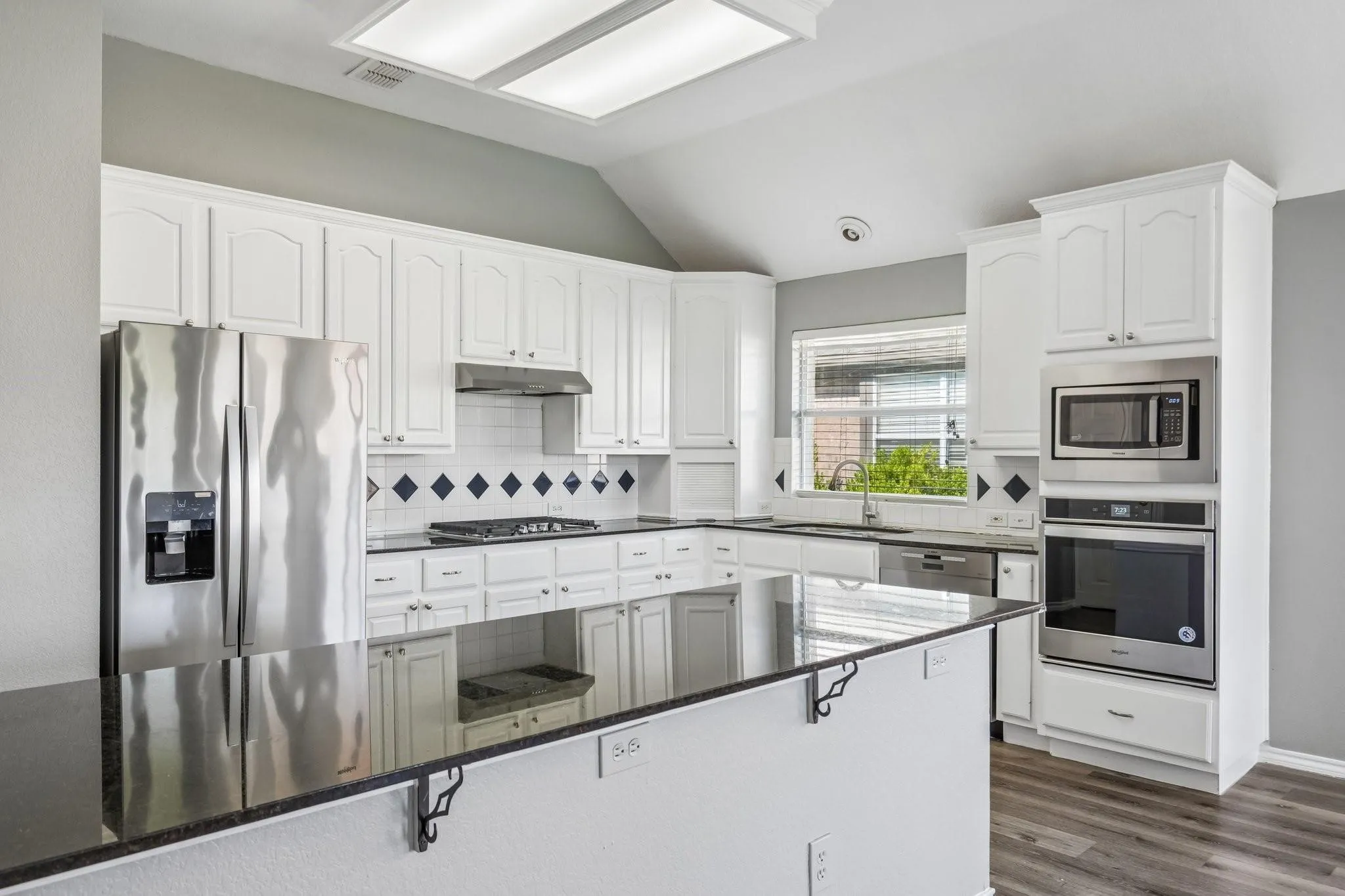 Single Family Residence For Rent in Collin County , 1208 Sonoma Drive, Allen, Texas 75013, 4 Bedroom, 2 Bathroom, 2 Garage spaces, 2,249 Sqft, built in 1996, mls#21410788, Real Estate Agent in Allen, Homes For Rent in Collin county, Homes For Rent in Allen, Realtor in Allen Texas, Real Estate Brokerage Independent Realty Texas, Luminita Cordes Realtor