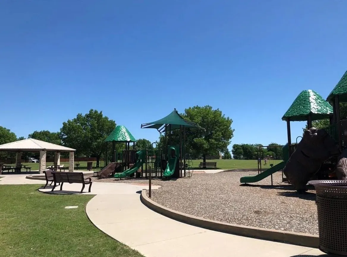 Single Family Residence For Rent in Collin County , 1208 Sonoma Drive, Allen, Texas 75013, 4 Bedroom, 2 Bathroom, 2 Garage spaces, 2,249 Sqft, built in 1996, mls#21410788, Real Estate Agent in Allen, Homes For Rent in Collin county, Homes For Rent in Allen, Realtor in Allen Texas, Real Estate Brokerage Independent Realty Texas, Luminita Cordes Realtor