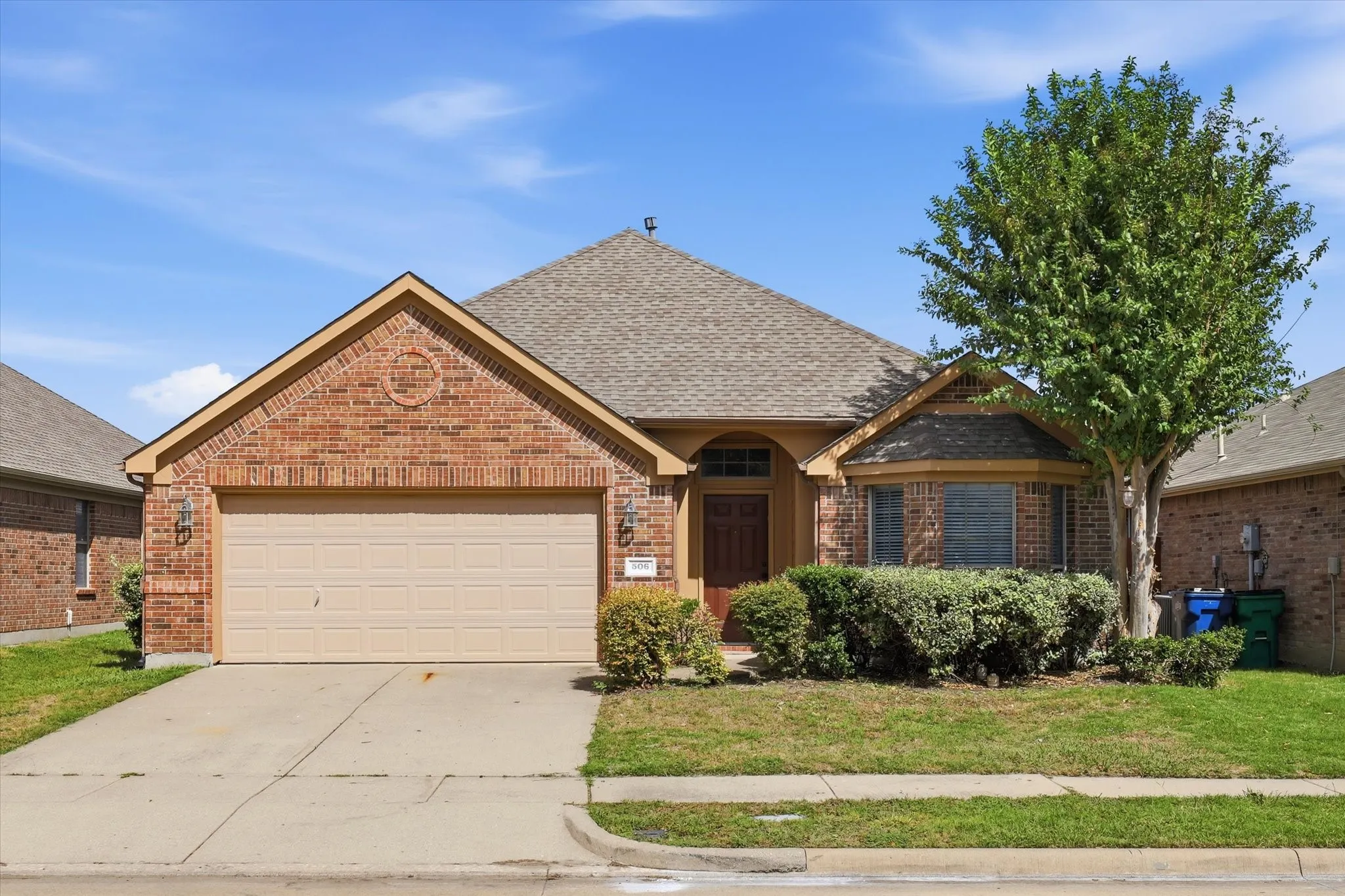 Single Family Residence For Rent