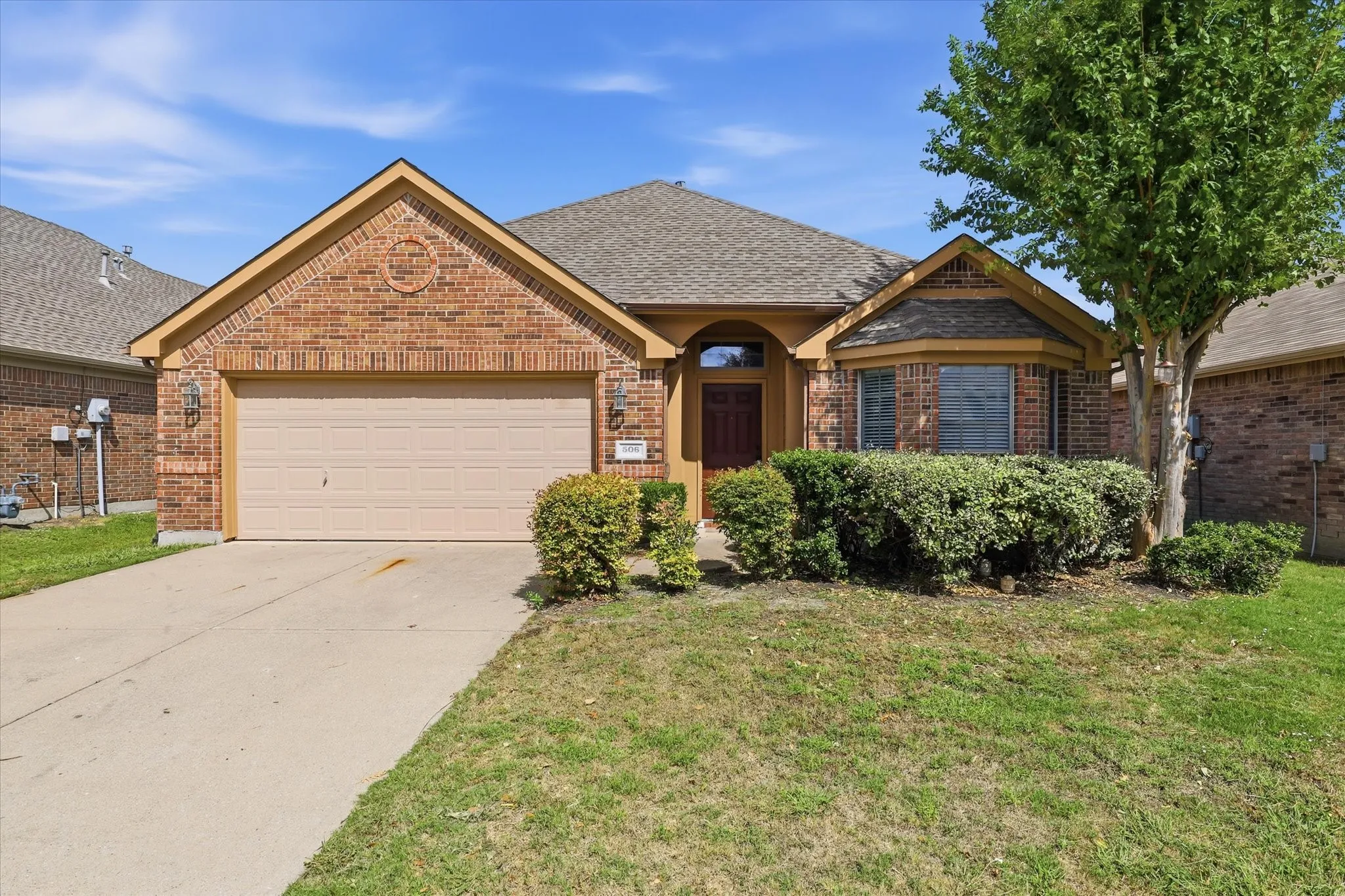 Single Family Residence For Rent