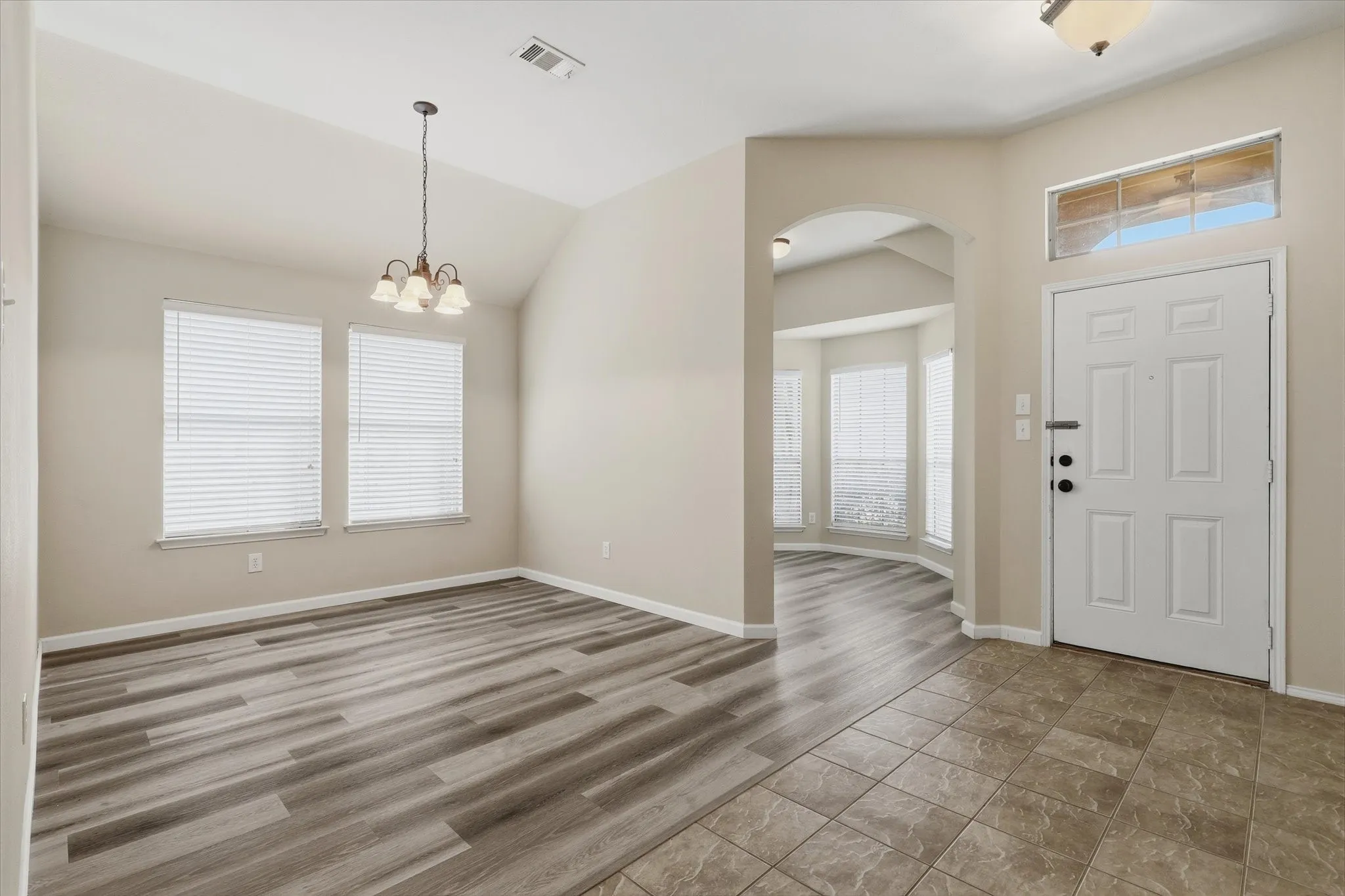 Single Family Residence For Rent in Rockwall County , 506 Hackberry Drive, Fate, Texas 75087, 3 Bedroom, 2 Bathroom, 2 Garage spaces, 2,051 Sqft, built in 2006, mls#21410792, Real Estate Agent in Fate, Homes For Rent in Rockwall county, Homes For Rent in Fate, Realtor in Fate Texas, Real Estate Brokerage Independent Realty Texas, Luminita Cordes Realtor