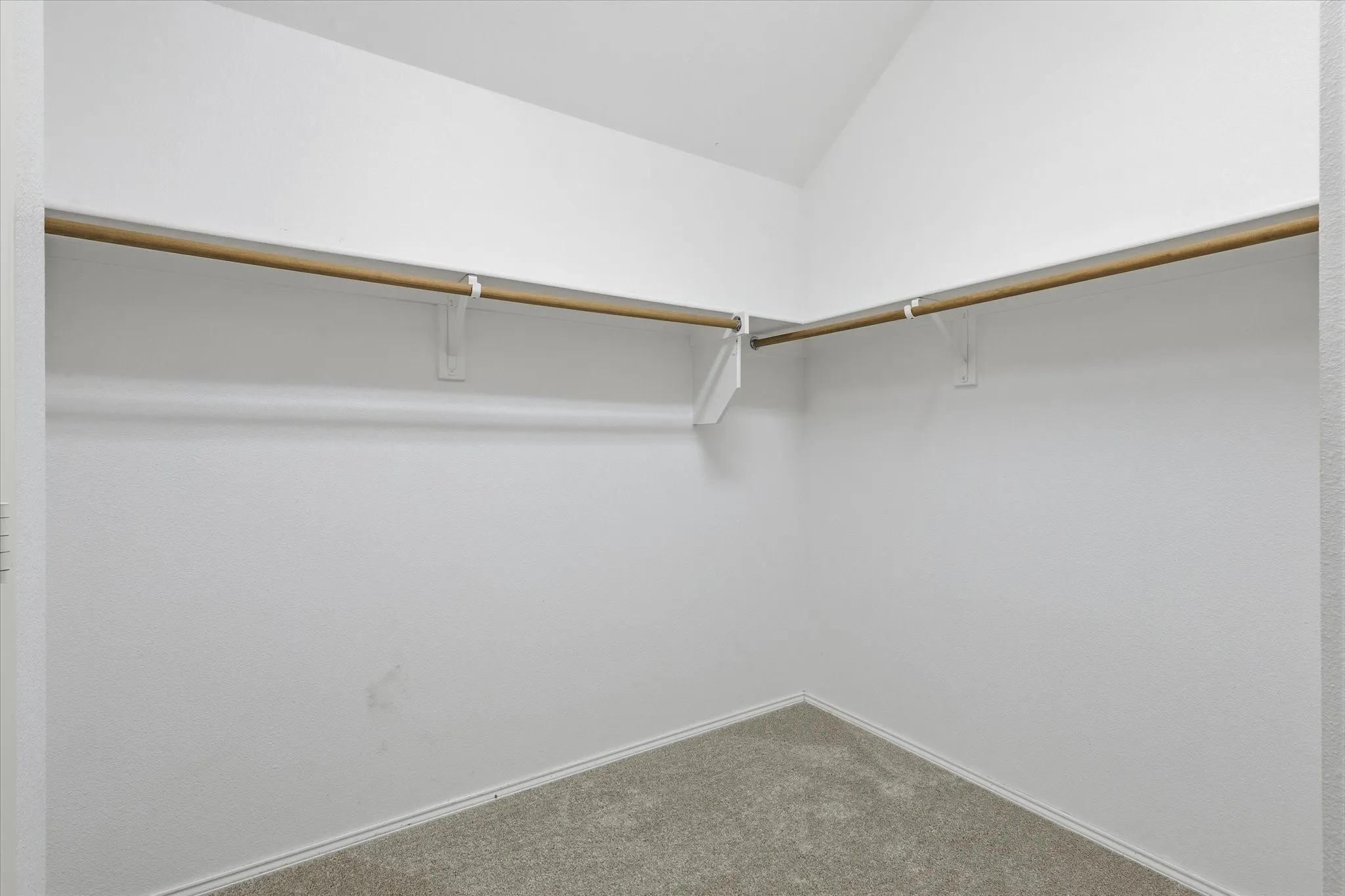 Single Family Residence For Rent in Rockwall County , 506 Hackberry Drive, Fate, Texas 75087, 3 Bedroom, 2 Bathroom, 2 Garage spaces, 2,051 Sqft, built in 2006, mls#21410792, Real Estate Agent in Fate, Homes For Rent in Rockwall county, Homes For Rent in Fate, Realtor in Fate Texas, Real Estate Brokerage Independent Realty Texas, Luminita Cordes Realtor