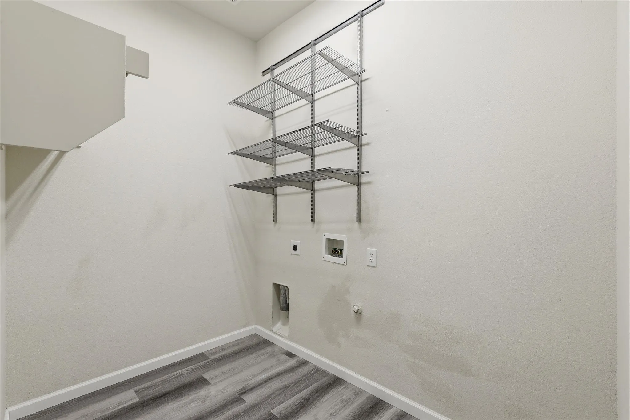 Single Family Residence For Rent in Rockwall County , 506 Hackberry Drive, Fate, Texas 75087, 3 Bedroom, 2 Bathroom, 2 Garage spaces, 2,051 Sqft, built in 2006, mls#21410792, Real Estate Agent in Fate, Homes For Rent in Rockwall county, Homes For Rent in Fate, Realtor in Fate Texas, Real Estate Brokerage Independent Realty Texas, Luminita Cordes Realtor