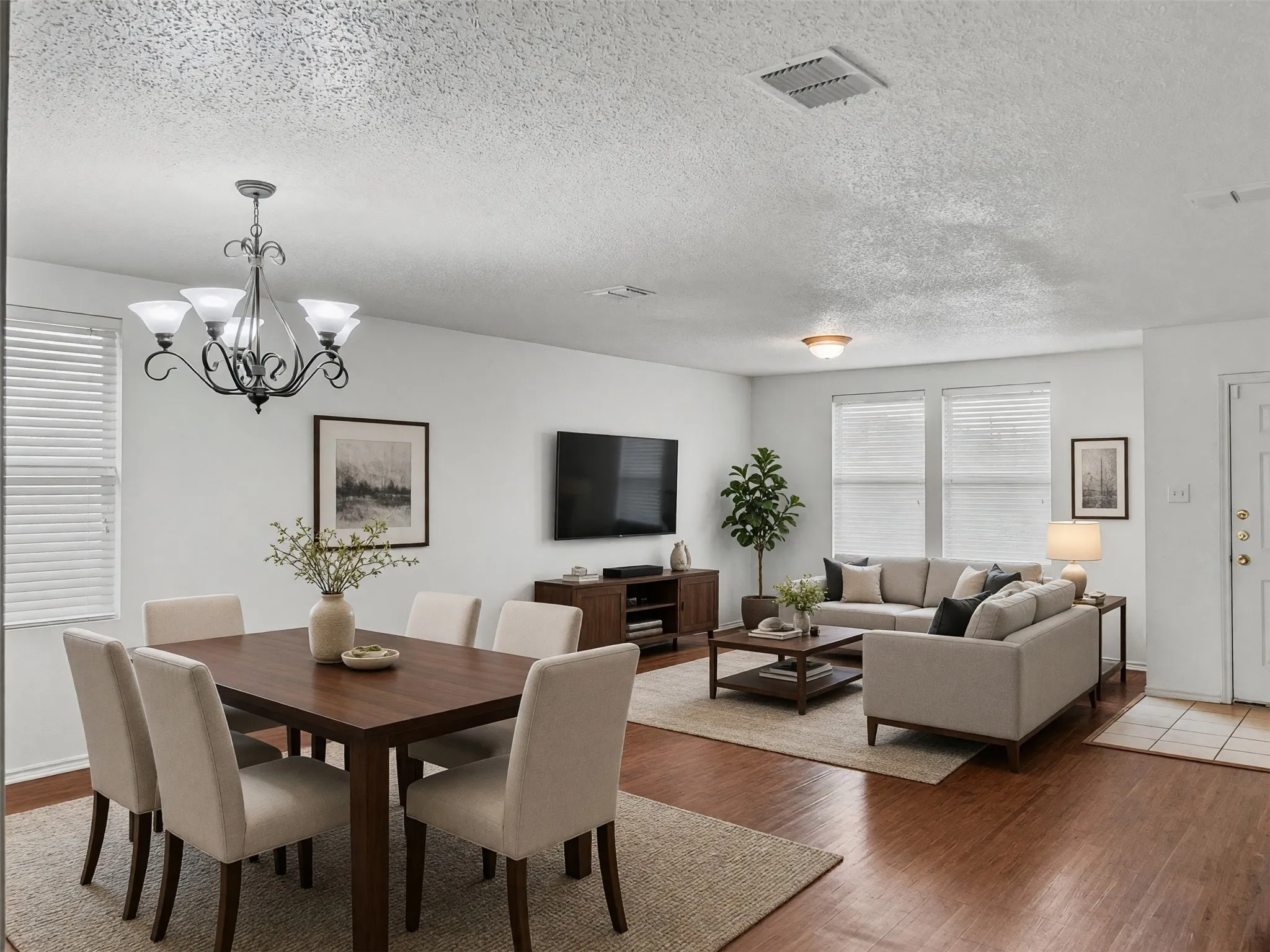 Single Family Residence For Sale in Tarrant County , 8431 Redheart Street, Arlington, Texas 76002, 4 Bedroom, 3 Bathroom, 2 Garage spaces, 3,470 Sqft, built in 2004, mls#21399161, Real Estate Agent in Arlington, Homes For Sale in Tarrant county, Homes For Sale in Arlington, Realtor in Arlington Texas, Real Estate Brokerage Independent Realty Texas, Luminita Cordes Realtor