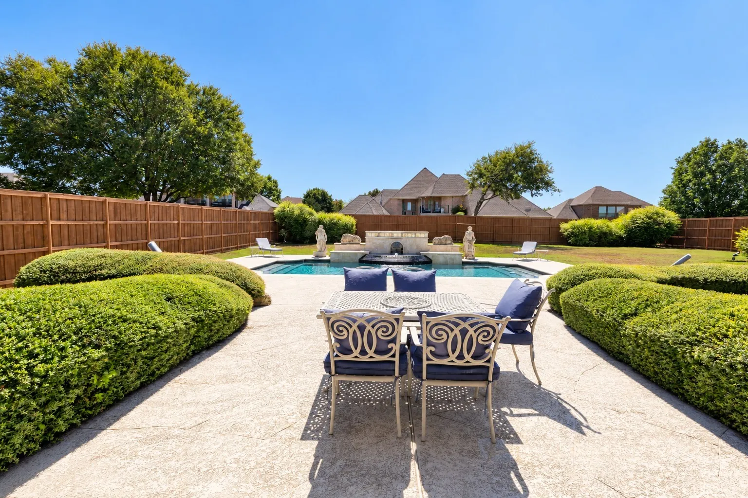 Single Family Residence For Rent in Dallas County , 1428 Windmill Hill Lane, Cedar Hill, Texas 75104, 4 Bedroom, 3 Bathroom, 2 Garage spaces, 3,153 Sqft, built in 2005, mls#21410798, Real Estate Agent in Cedar Hill, Homes For Rent in Dallas county, Homes For Rent in Cedar Hill, Realtor in Cedar Hill Texas, Real Estate Brokerage Independent Realty Texas, Luminita Cordes Realtor