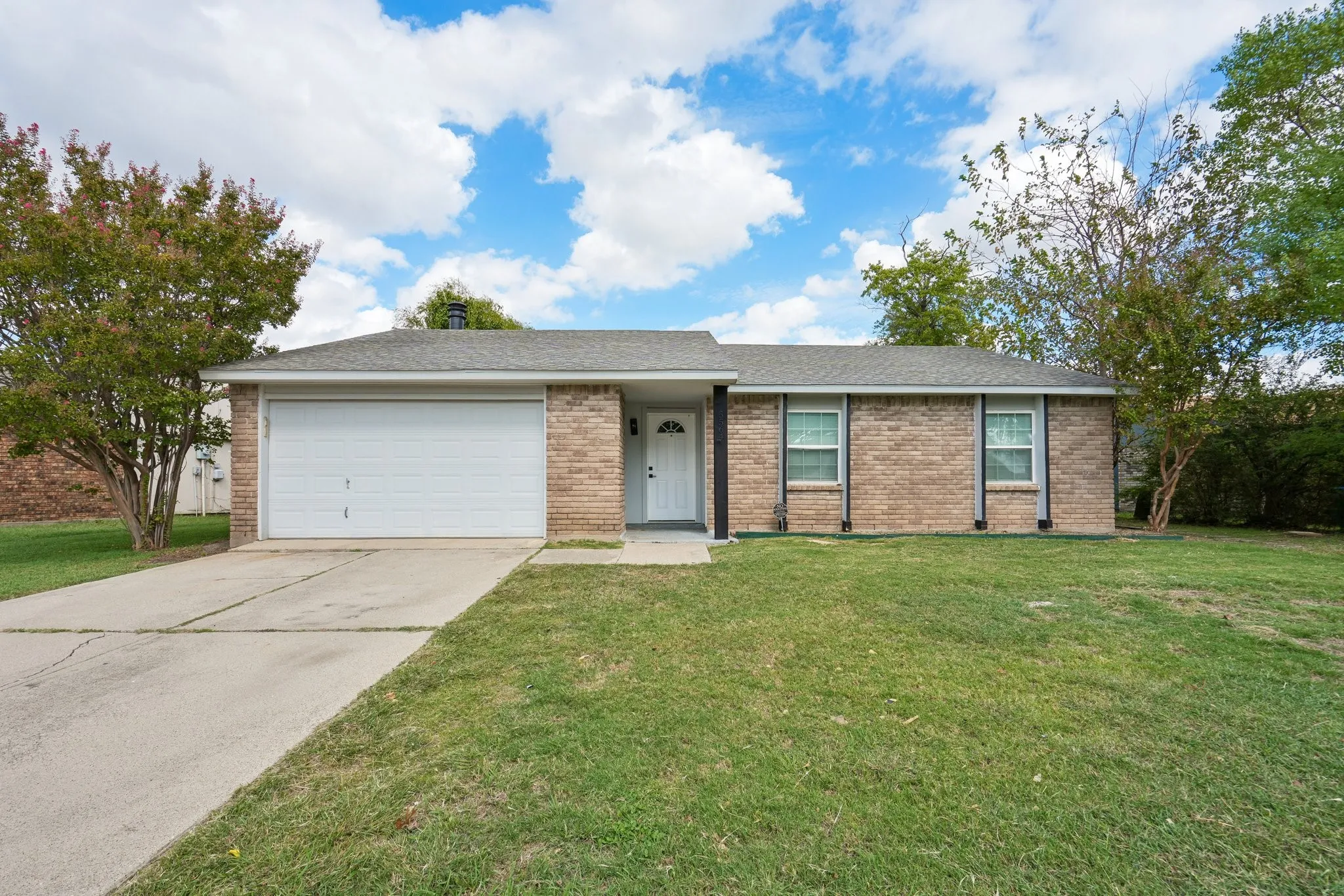 Single Family Residence For Sale
