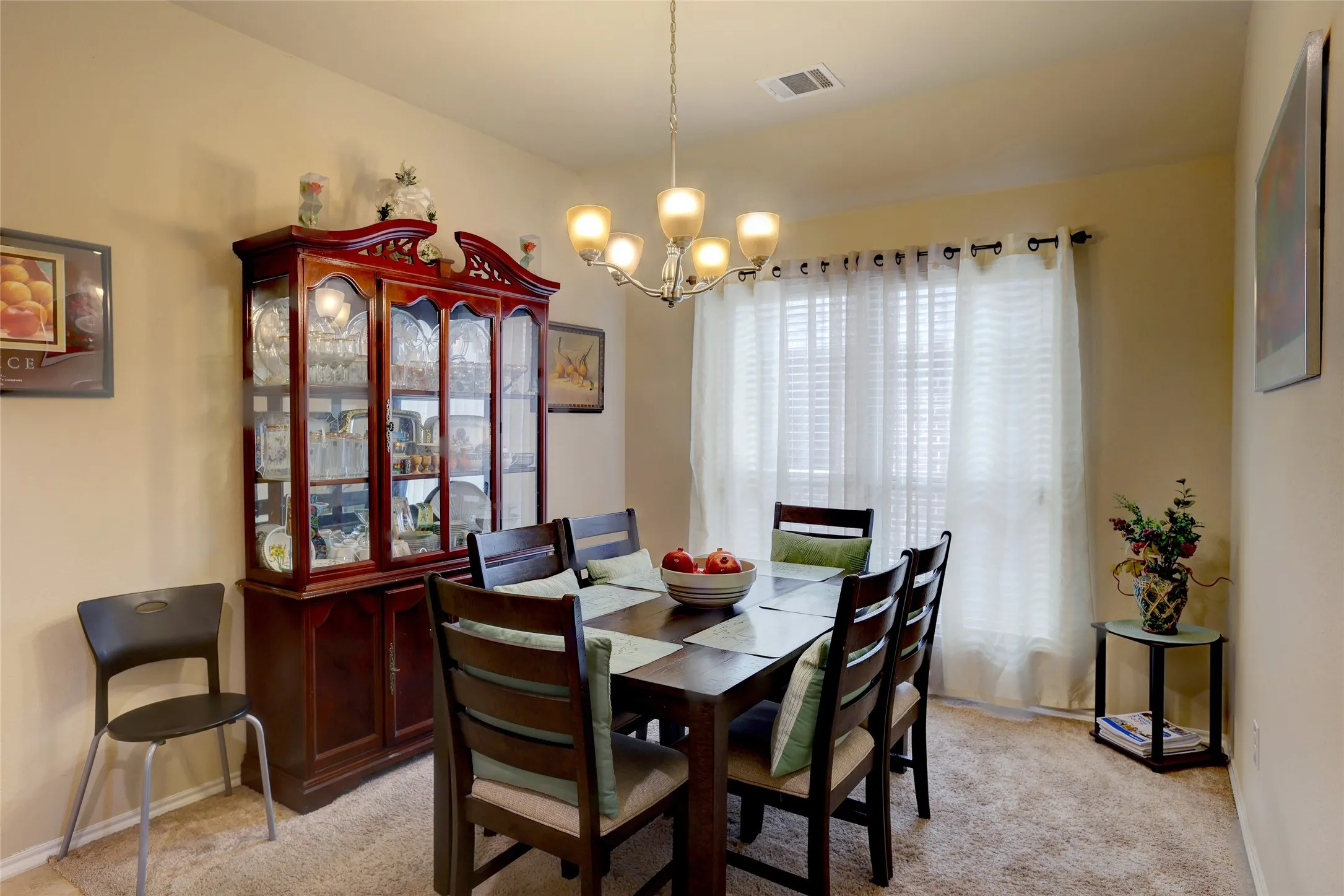 Single Family Residence For Sale in Collin County , 520 Rustic Oak Lane, Mc Kinney, Texas 75072, 4 Bedroom, 3 Bathroom, 2 Garage spaces, 2,046 Sqft, built in 2016, mls#21405113, Real Estate Agent in Mc Kinney, Homes For Sale in Collin county, Homes For Sale in Mc Kinney, Realtor in Mc Kinney Texas, Real Estate Brokerage Independent Realty Texas, Luminita Cordes Realtor