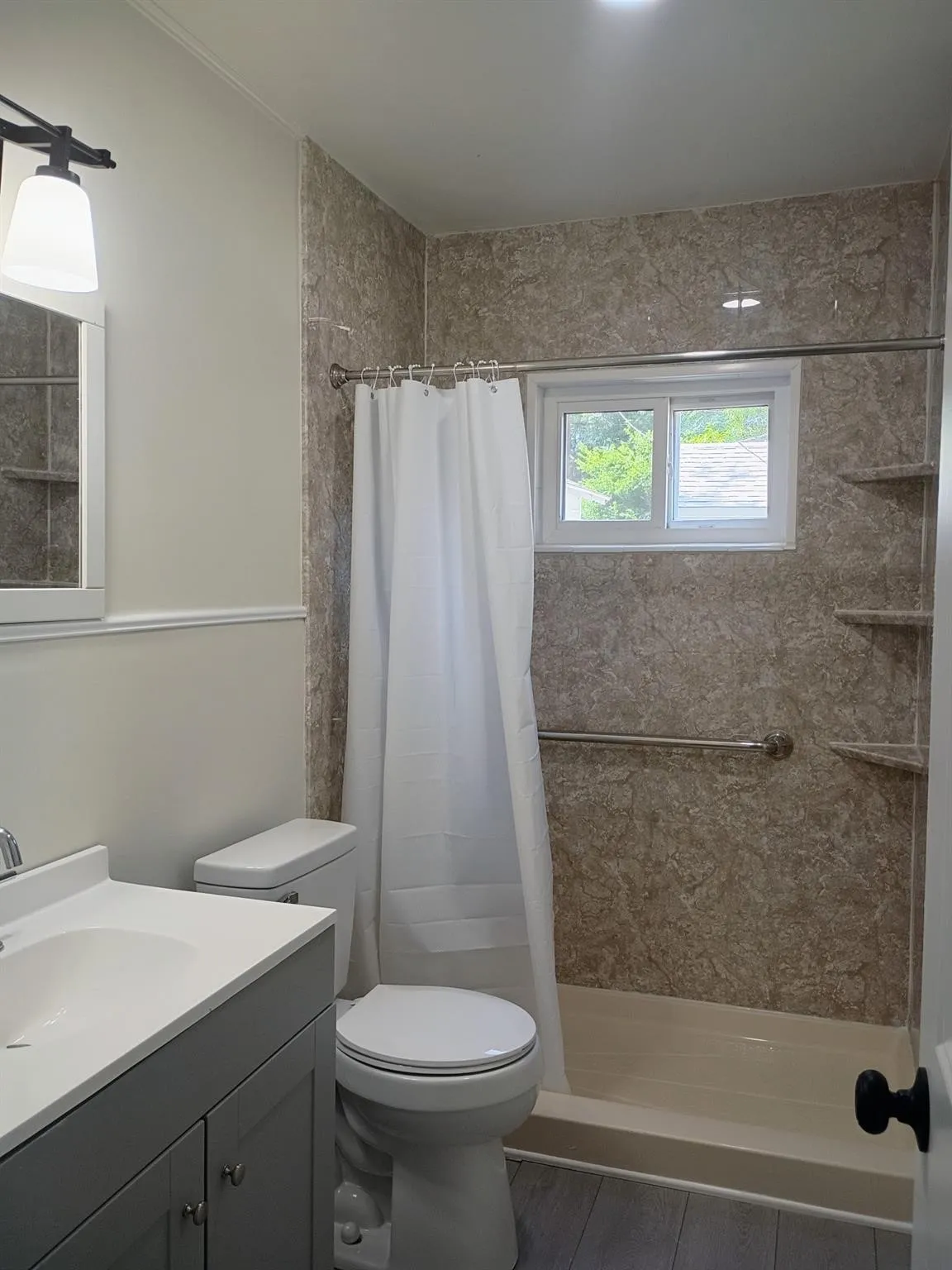 Single Family Residence For Sale in Dallas County , 2671 Moffatt Avenue, Dallas, Texas 75216, 2 Bedroom, 1 Bathroom, 1 Garage spaces, 720 Sqft, built in 1949, mls#21410825, Real Estate Agent in Dallas, Homes For Sale in Dallas county, Homes For Sale in Dallas, Realtor in Dallas Texas, Real Estate Brokerage Independent Realty Texas, Luminita Cordes Realtor