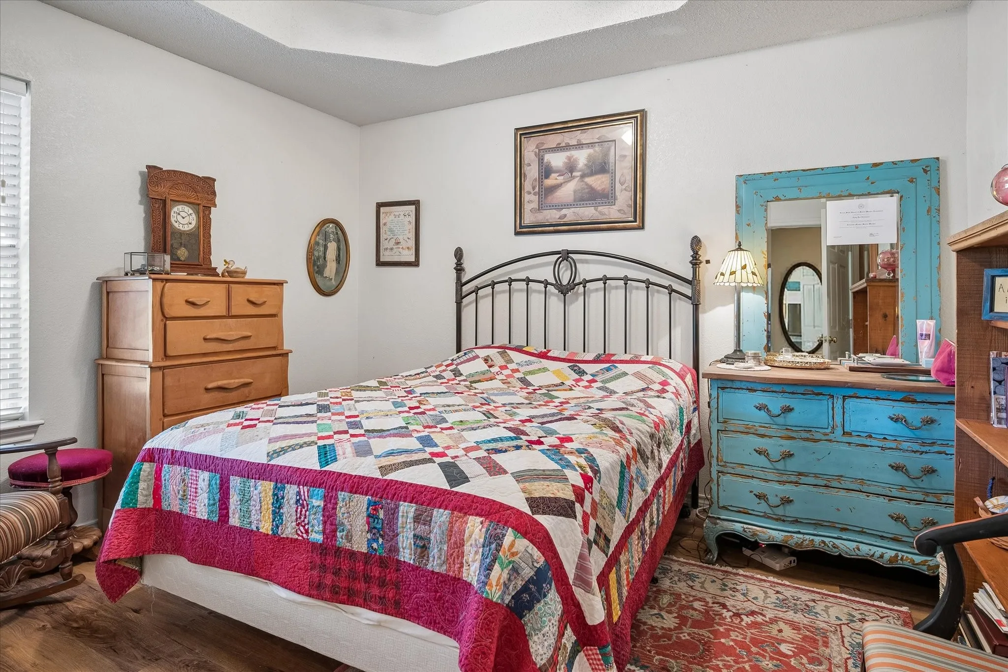 Single Family Residence For Sale in Tarrant County , 8920 Ashcraft Drive, North Richland Hills, Texas 76182, 3 Bedroom, 2 Bathroom, 2 Garage spaces, 1,698 Sqft, built in 1989, mls#21410502, Real Estate Agent in North Richland Hills, Homes For Sale in Tarrant county, Homes For Sale in North Richland Hills, Realtor in North Richland Hills Texas, Real Estate Brokerage Independent Realty Texas, Luminita Cordes Realtor