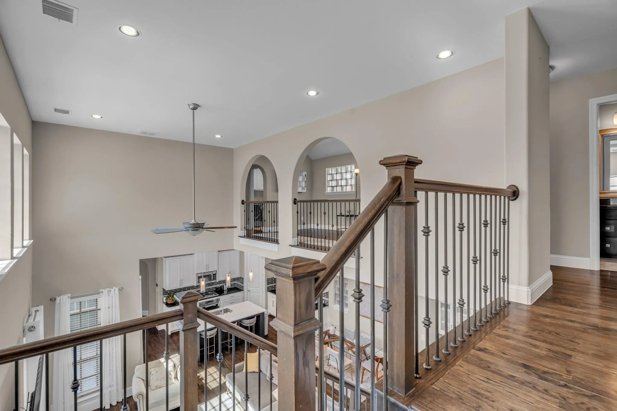 Single Family Residence For Rent in Denton County , 350 Loma Alta Drive, Flower Mound, Texas 75022, 4 Bedroom, 3 Bathroom, 2 Garage spaces, 2,336 Sqft, built in 2016, mls#21410857, Real Estate Agent in Flower Mound, Homes For Rent in Denton county, Homes For Rent in Flower Mound, Realtor in Flower Mound Texas, Real Estate Brokerage Independent Realty Texas, Luminita Cordes Realtor