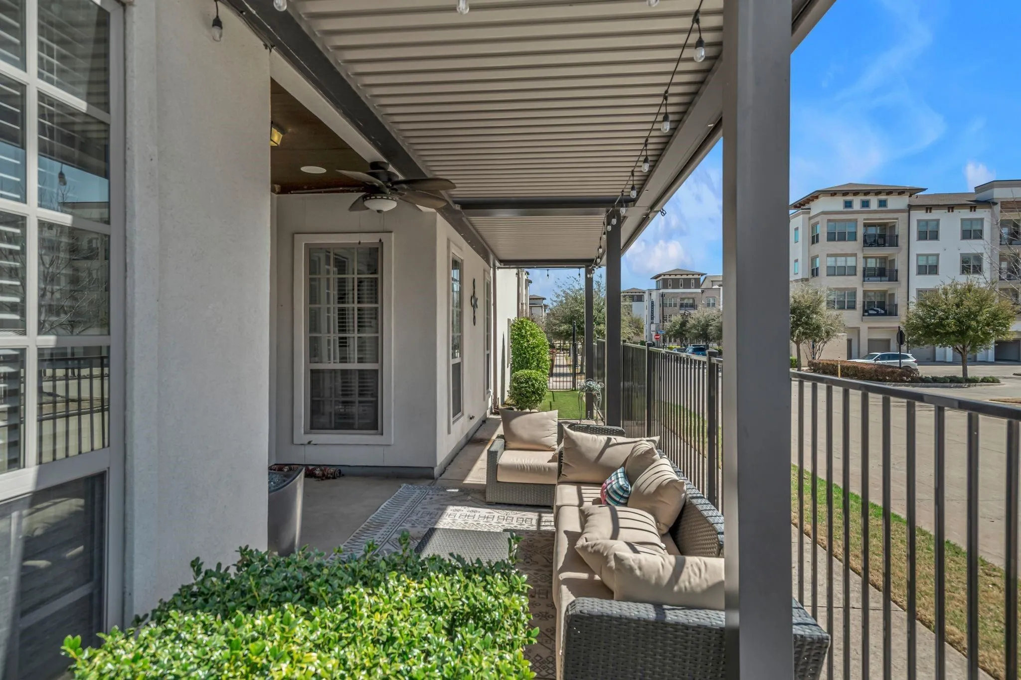 Single Family Residence For Rent in Denton County , 350 Loma Alta Drive, Flower Mound, Texas 75022, 4 Bedroom, 3 Bathroom, 2 Garage spaces, 2,336 Sqft, built in 2016, mls#21410857, Real Estate Agent in Flower Mound, Homes For Rent in Denton county, Homes For Rent in Flower Mound, Realtor in Flower Mound Texas, Real Estate Brokerage Independent Realty Texas, Luminita Cordes Realtor