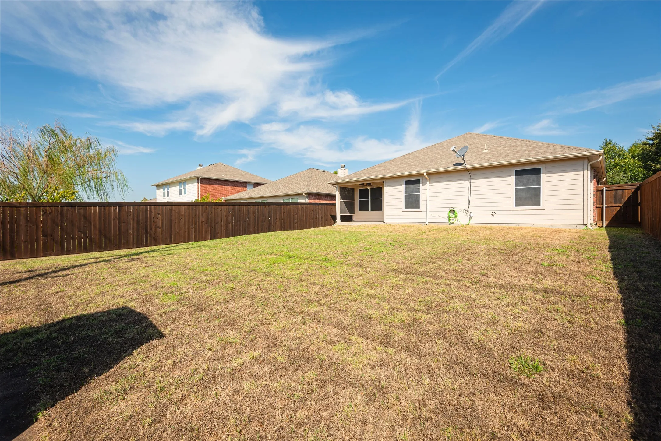 Single Family Residence For Sale in Collin County , 1105 Antoinette Drive, Princeton, Texas 75407, 3 Bedroom, 2 Bathroom, 2 Garage spaces, 1,502 Sqft, built in 2006, mls#21410719, Real Estate Agent in Princeton, Homes For Sale in Collin county, Homes For Sale in Princeton, Realtor in Princeton Texas, Real Estate Brokerage Independent Realty Texas, Luminita Cordes Realtor