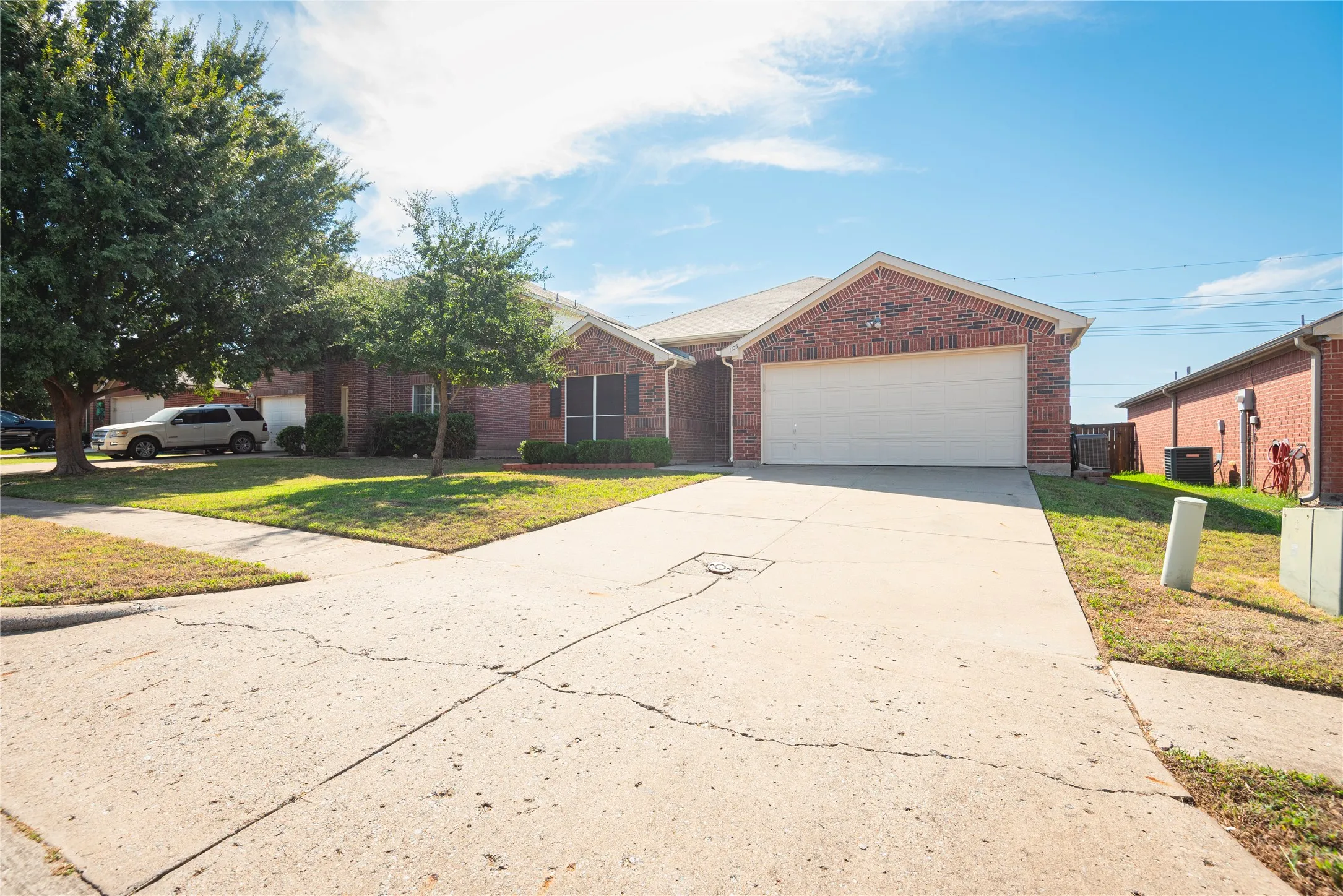 Single Family Residence For Sale in Collin County , 1105 Antoinette Drive, Princeton, Texas 75407, 3 Bedroom, 2 Bathroom, 2 Garage spaces, 1,502 Sqft, built in 2006, mls#21410719, Real Estate Agent in Princeton, Homes For Sale in Collin county, Homes For Sale in Princeton, Realtor in Princeton Texas, Real Estate Brokerage Independent Realty Texas, Luminita Cordes Realtor