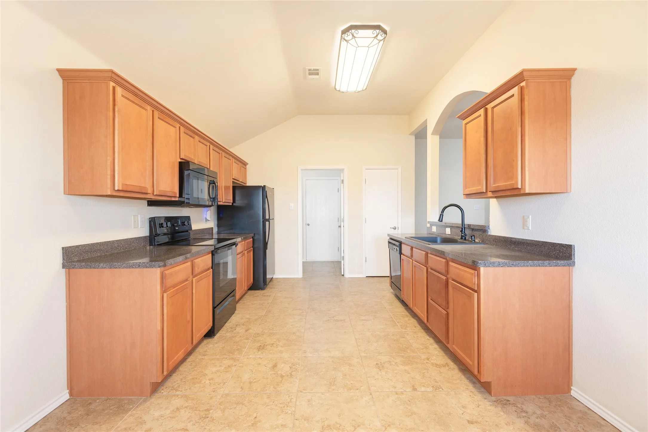 Single Family Residence For Sale in Collin County , 1105 Antoinette Drive, Princeton, Texas 75407, 3 Bedroom, 2 Bathroom, 2 Garage spaces, 1,502 Sqft, built in 2006, mls#21410719, Real Estate Agent in Princeton, Homes For Sale in Collin county, Homes For Sale in Princeton, Realtor in Princeton Texas, Real Estate Brokerage Independent Realty Texas, Luminita Cordes Realtor