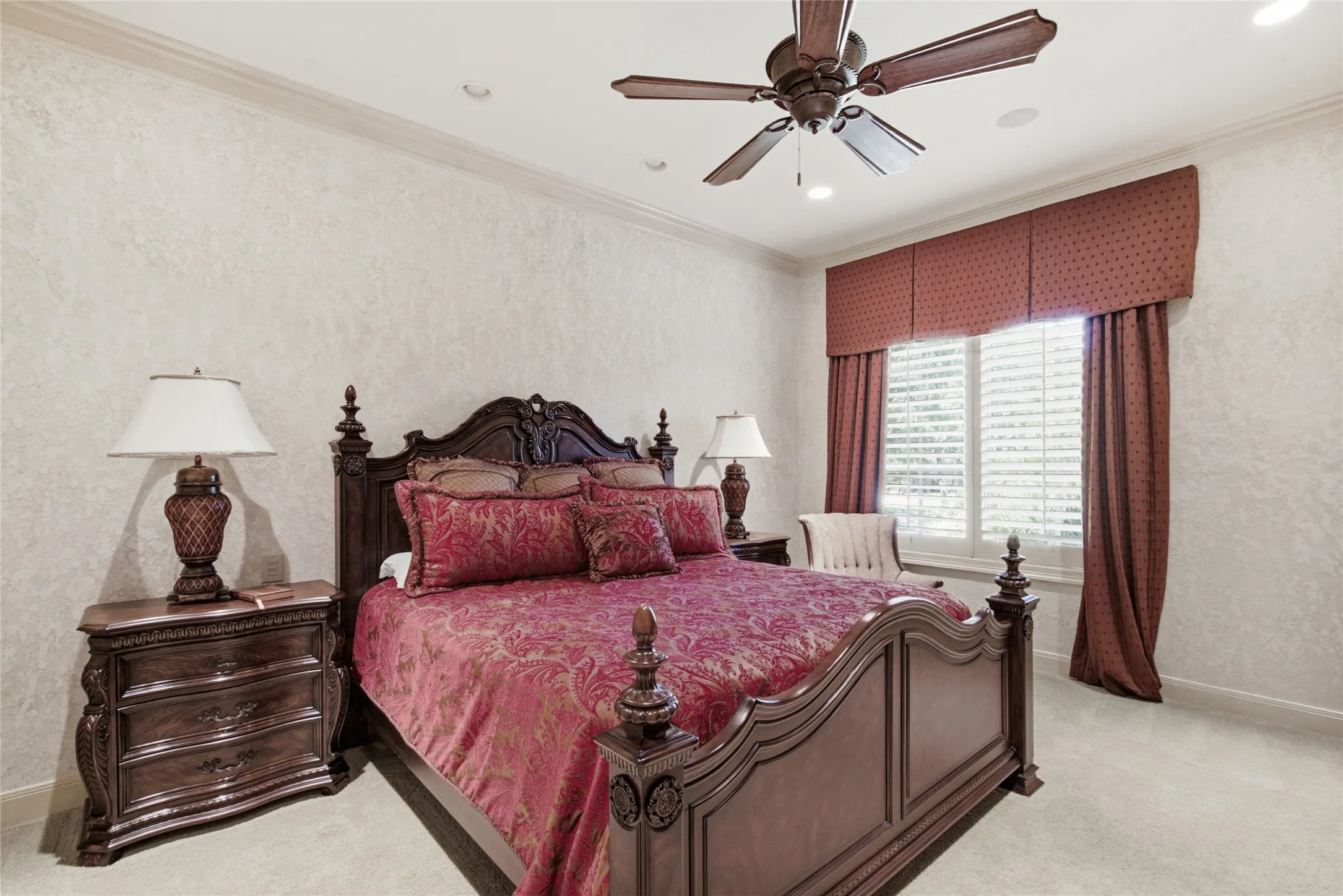 Single Family Residence For Sale in Erath County , 497 Timbercreek Circle, Stephenville, Texas 76401, 4 Bedroom, 6 Bathroom, 3 Garage spaces, 6,640 Sqft, built in 2009, mls#21409447, Real Estate Agent in Stephenville, Homes For Sale in Erath county, Homes For Sale in Stephenville, Realtor in Stephenville Texas, Real Estate Brokerage Independent Realty Texas, Luminita Cordes Realtor