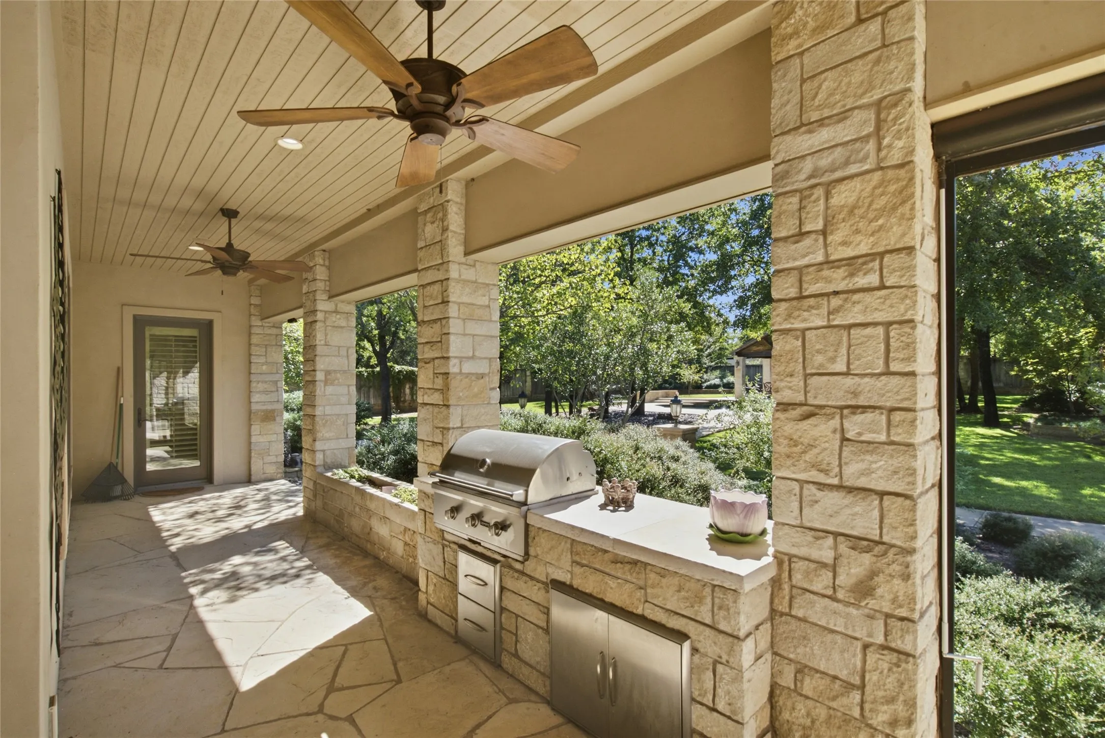 Single Family Residence For Sale in Erath County , 497 Timbercreek Circle, Stephenville, Texas 76401, 4 Bedroom, 6 Bathroom, 3 Garage spaces, 6,640 Sqft, built in 2009, mls#21409447, Real Estate Agent in Stephenville, Homes For Sale in Erath county, Homes For Sale in Stephenville, Realtor in Stephenville Texas, Real Estate Brokerage Independent Realty Texas, Luminita Cordes Realtor