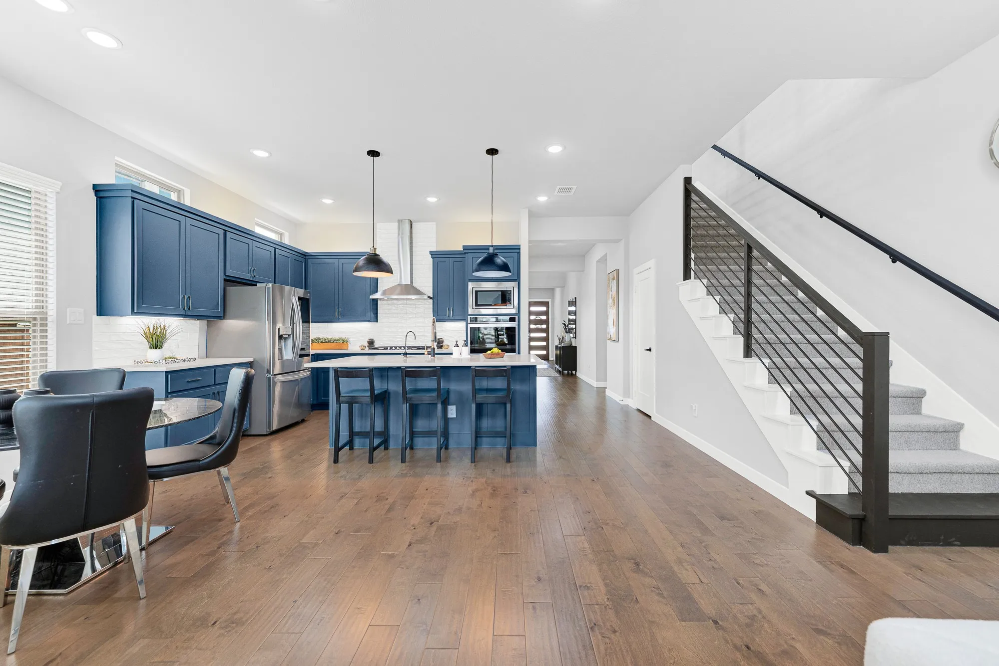 Single Family Residence For Sale in Denton County , 3567 Rustic Oak Drive, Frisco, Texas 75033, 5 Bedroom, 5 Bathroom, 2 Garage spaces, 3,961 Sqft, built in 2021, mls#21410855, Real Estate Agent in Frisco, Homes For Sale in Denton county, Homes For Sale in Frisco, Realtor in Frisco Texas, Real Estate Brokerage Independent Realty Texas, Luminita Cordes Realtor