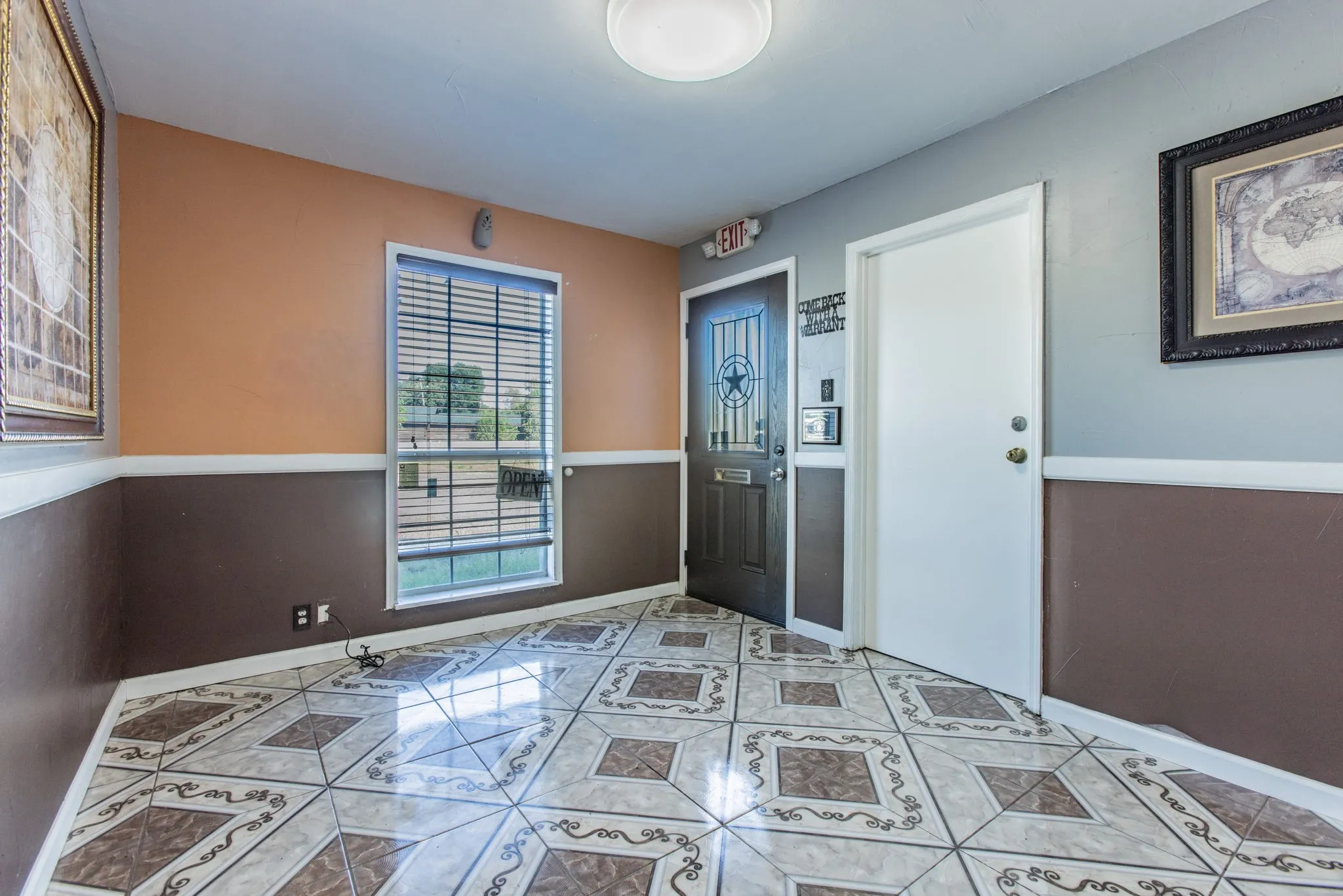 Office For Sale in Mc Lennan County , 3715 Bellmead Drive, Bellmead, Texas 76705, 0, 0, Garage spaces, 0 Sqft, built in 1987, mls#21393937, Real Estate Agent in Bellmead, Homes For Sale in Mc Lennan county, Homes For Sale in Bellmead, Realtor in Bellmead Texas, Real Estate Brokerage Independent Realty Texas, Luminita Cordes Realtor