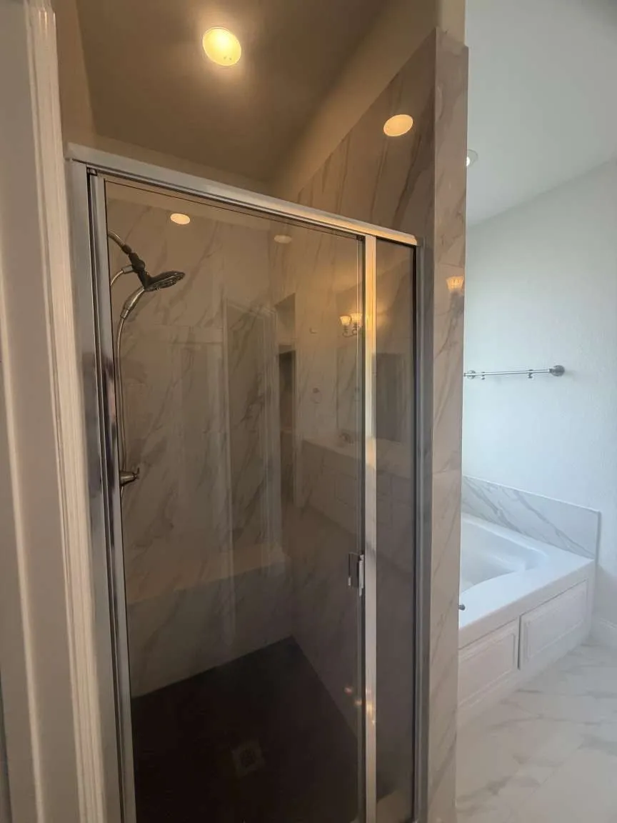 Single Family Residence For Rent in Dallas County , 557 Mobley Way Court, Coppell, Texas 75019, 4 Bedroom, 3 Bathroom, 2 Garage spaces, 2,406 Sqft, built in 2008, mls#21409808, Real Estate Agent in Coppell, Homes For Rent in Dallas county, Homes For Rent in Coppell, Realtor in Coppell Texas, Real Estate Brokerage Independent Realty Texas, Luminita Cordes Realtor