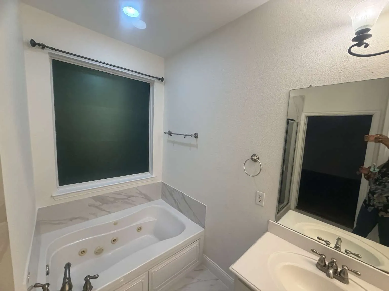 Single Family Residence For Rent in Dallas County , 557 Mobley Way Court, Coppell, Texas 75019, 4 Bedroom, 3 Bathroom, 2 Garage spaces, 2,406 Sqft, built in 2008, mls#21409808, Real Estate Agent in Coppell, Homes For Rent in Dallas county, Homes For Rent in Coppell, Realtor in Coppell Texas, Real Estate Brokerage Independent Realty Texas, Luminita Cordes Realtor