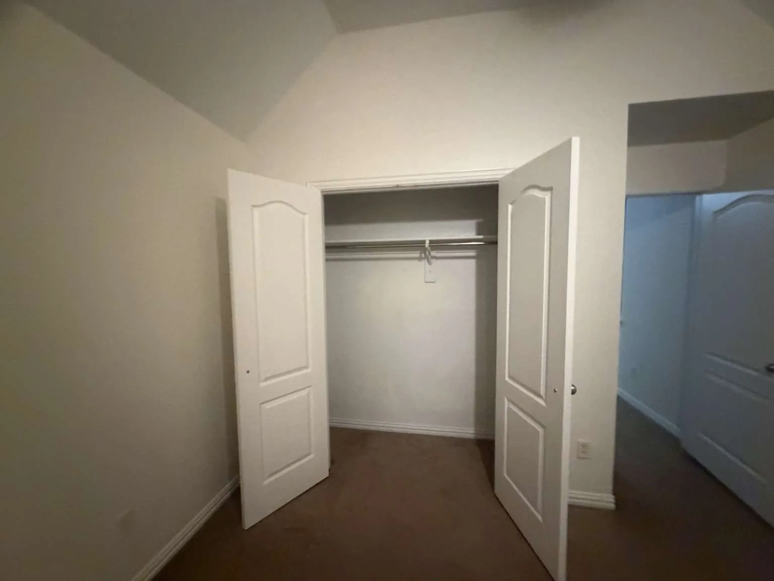 Single Family Residence For Rent in Dallas County , 557 Mobley Way Court, Coppell, Texas 75019, 4 Bedroom, 3 Bathroom, 2 Garage spaces, 2,406 Sqft, built in 2008, mls#21409808, Real Estate Agent in Coppell, Homes For Rent in Dallas county, Homes For Rent in Coppell, Realtor in Coppell Texas, Real Estate Brokerage Independent Realty Texas, Luminita Cordes Realtor