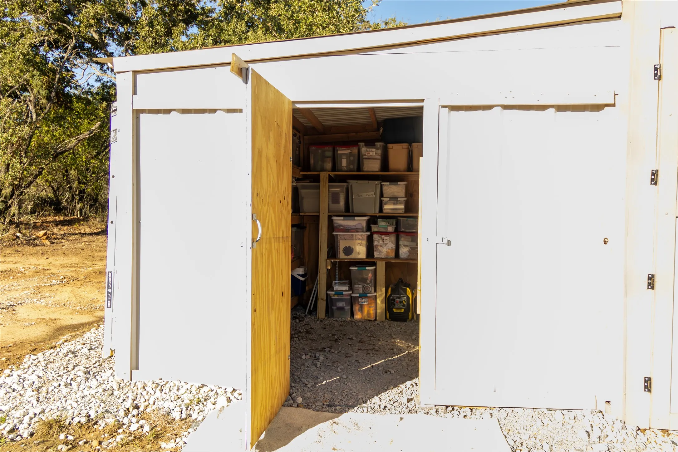 Single Family Residence For Sale in Comanche County , 460 County Road 190, Comanche, Texas 76442, 1 Bedroom, 2 Bathroom, Garage spaces, 725 Sqft, built in 2024, mls#21409218, Real Estate Agent in Comanche, Homes For Sale in Comanche county, Homes For Sale in Comanche, Realtor in Comanche Texas, Real Estate Brokerage Independent Realty Texas, Luminita Cordes Realtor