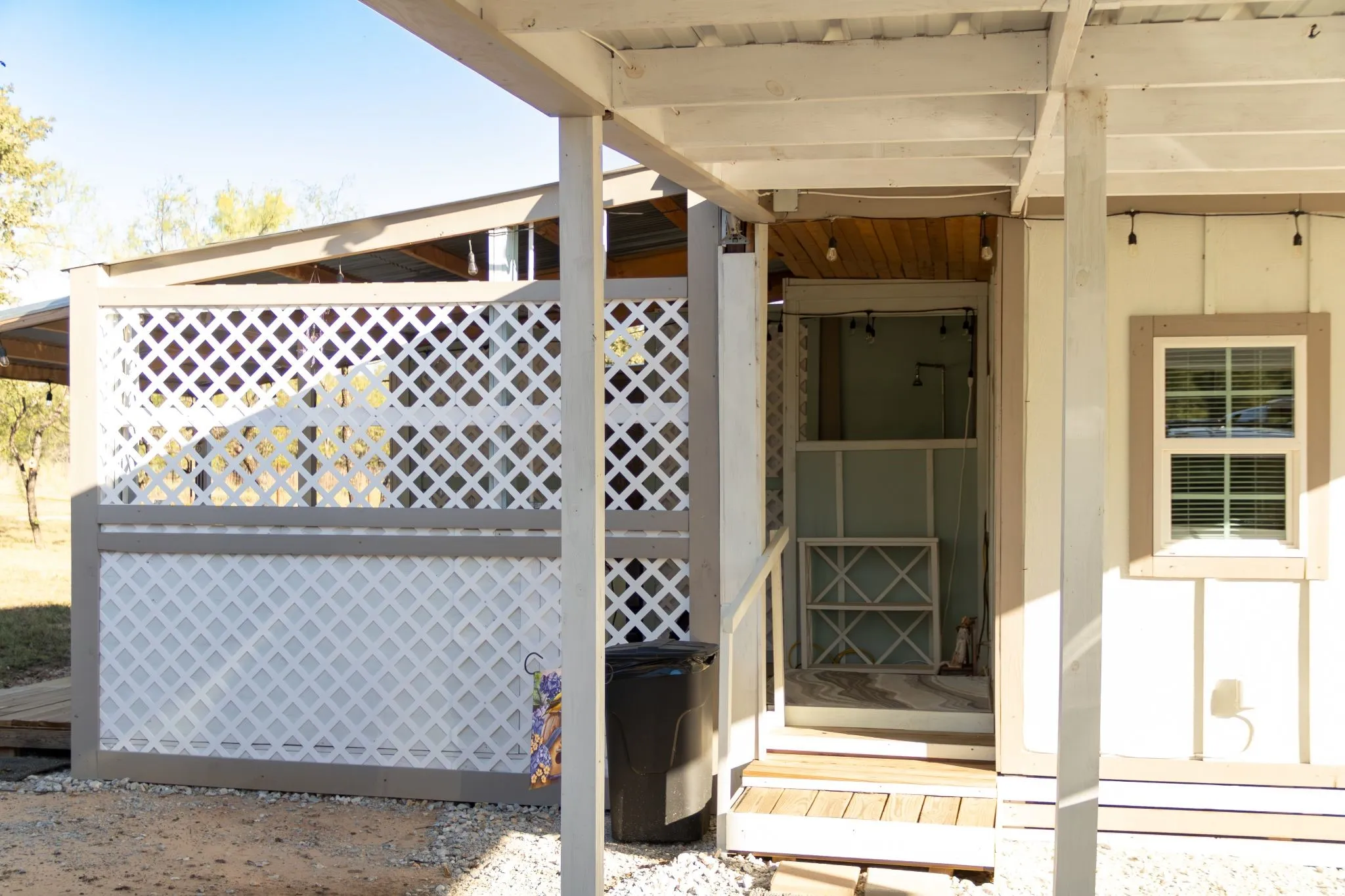 Single Family Residence For Sale in Comanche County , 460 County Road 190, Comanche, Texas 76442, 1 Bedroom, 2 Bathroom, Garage spaces, 725 Sqft, built in 2024, mls#21409218, Real Estate Agent in Comanche, Homes For Sale in Comanche county, Homes For Sale in Comanche, Realtor in Comanche Texas, Real Estate Brokerage Independent Realty Texas, Luminita Cordes Realtor
