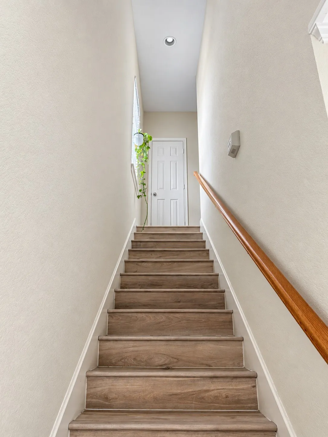 Condominium For Sale in Mc Lennan County , 1809 S 11th Street E, Waco, Texas 76706, 2 Bedroom, 3 Bathroom, Garage spaces, 1,282 Sqft, built in 2002, mls#21397574, Real Estate Agent in Waco, Homes For Sale in Mc Lennan county, Homes For Sale in Waco, Realtor in Waco Texas, Real Estate Brokerage Independent Realty Texas, Luminita Cordes Realtor