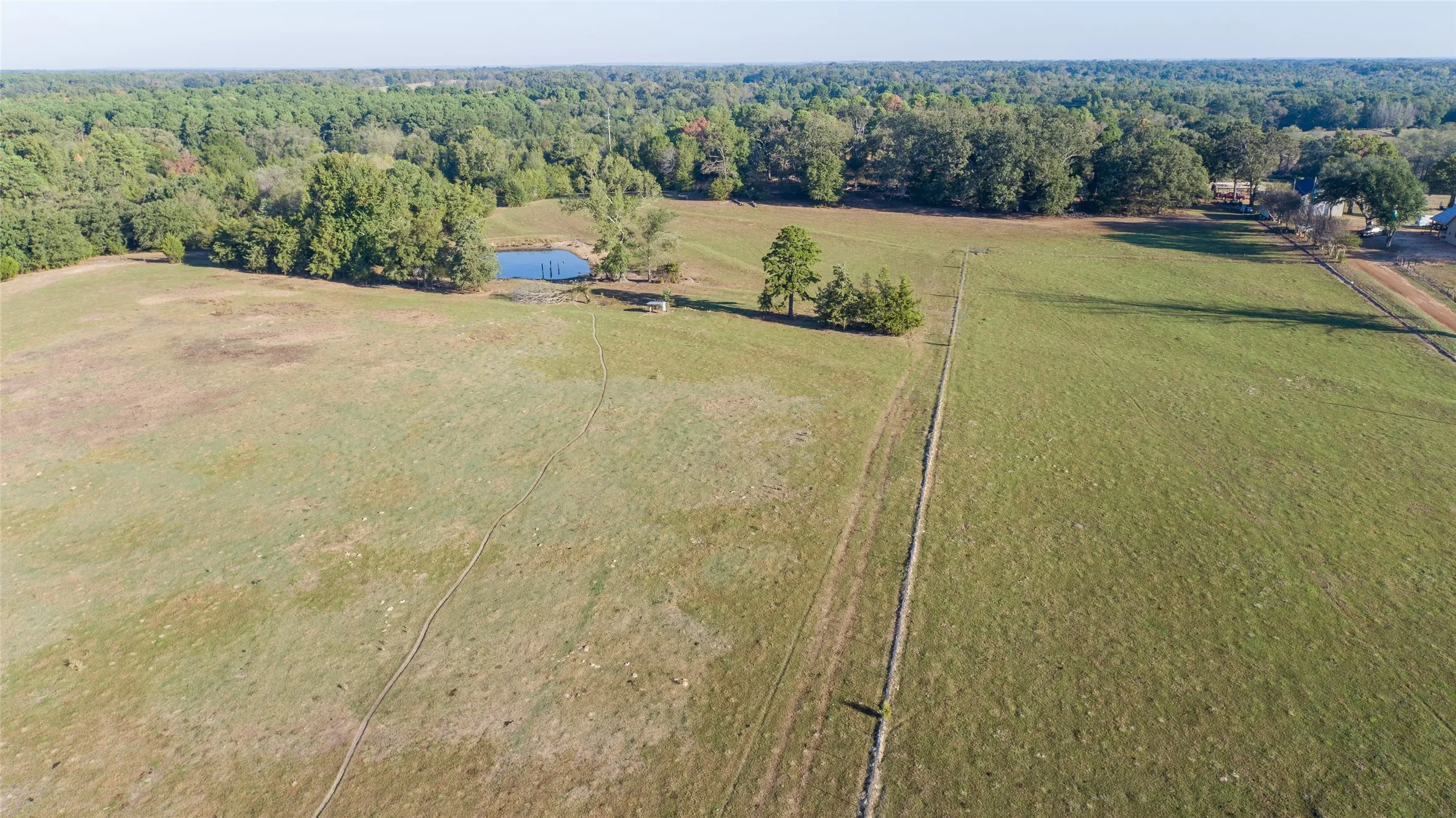 Farm For Sale in Camp County , 2529 W Highway 11, Pittsburg, Texas 75686, 3 Bedroom, 2 Bathroom, 3 Garage spaces, 1,753 Sqft, built in 0, mls#21409894, Real Estate Agent in Pittsburg, Homes For Sale in Camp county, Homes For Sale in Pittsburg, Realtor in Pittsburg Texas, Real Estate Brokerage Independent Realty Texas, Luminita Cordes Realtor