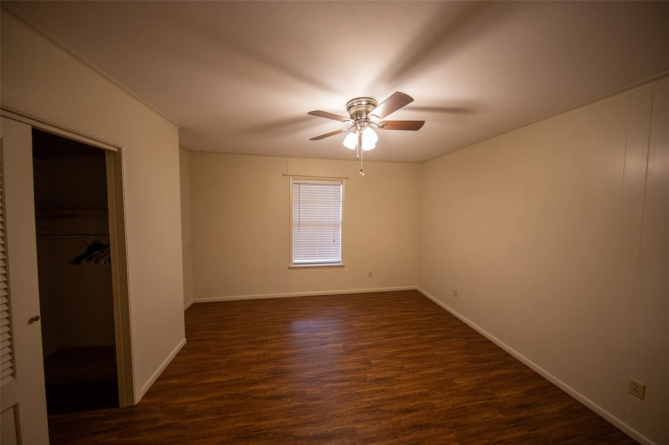 Farm For Sale in Camp County , 2529 W Highway 11, Pittsburg, Texas 75686, 3 Bedroom, 2 Bathroom, 3 Garage spaces, 1,753 Sqft, built in 0, mls#21409894, Real Estate Agent in Pittsburg, Homes For Sale in Camp county, Homes For Sale in Pittsburg, Realtor in Pittsburg Texas, Real Estate Brokerage Independent Realty Texas, Luminita Cordes Realtor