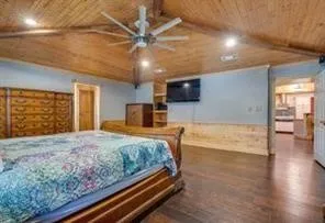 Mobile Home For Rent in Hunt County , 266 Slaughter Lane, Caddo Mills, Texas 75135, 3 Bedroom, 3 Bathroom, 2 Garage spaces, 3,027 Sqft, built in 1994, mls#21410899, Real Estate Agent in Caddo Mills, Homes For Rent in Hunt county, Homes For Rent in Caddo Mills, Realtor in Caddo Mills Texas, Real Estate Brokerage Independent Realty Texas, Luminita Cordes Realtor