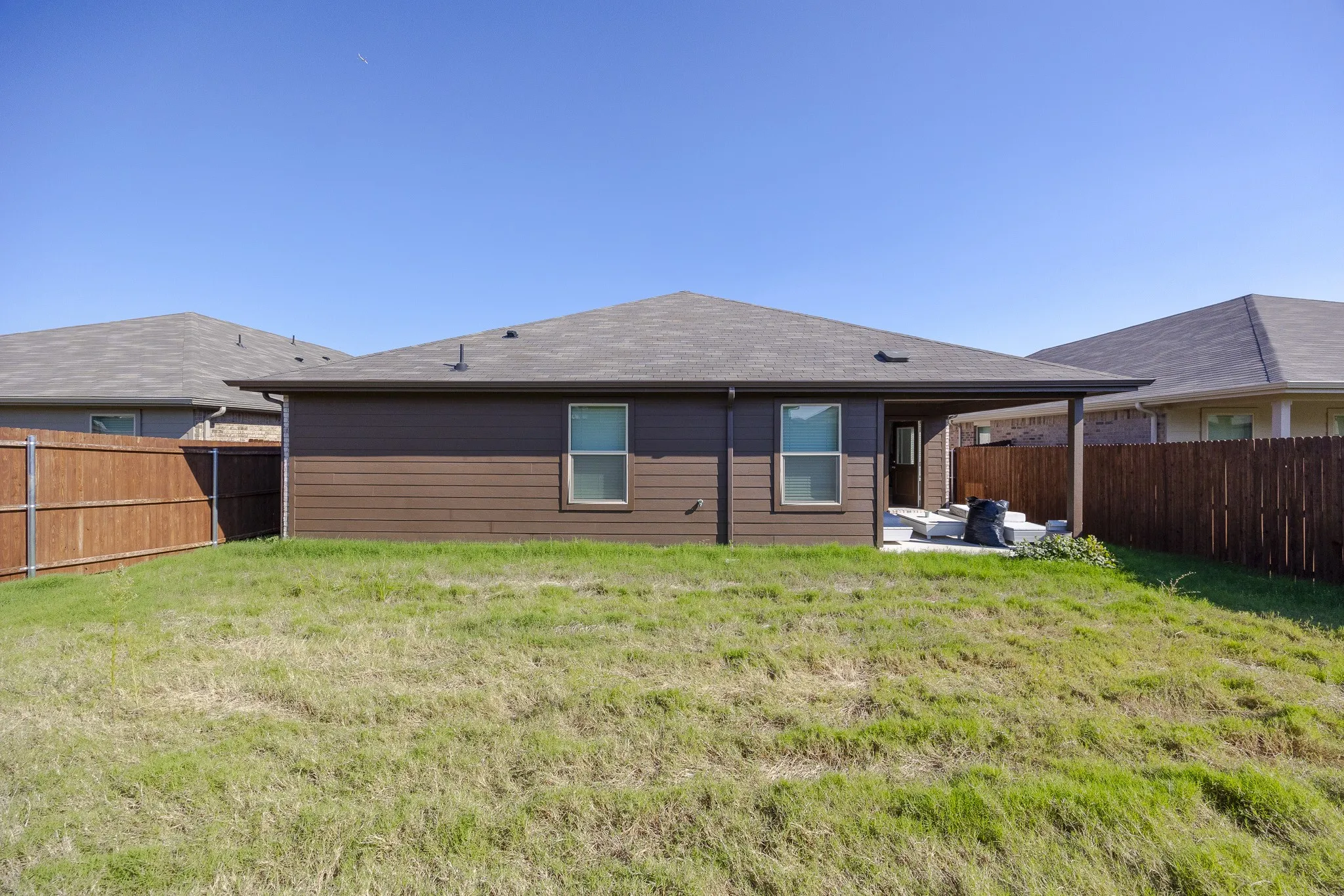 Single Family Residence For Rent in Denton County , 1629 Cansler, Krum, Texas 76249, 4 Bedroom, 2 Bathroom, 2 Garage spaces, 2,086 Sqft, built in 2025, mls#21410062, Real Estate Agent in Krum, Homes For Rent in Denton county, Homes For Rent in Krum, Realtor in Krum Texas, Real Estate Brokerage Independent Realty Texas, Luminita Cordes Realtor