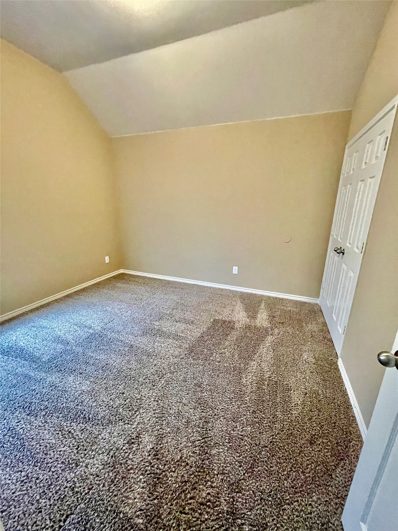Single Family Residence For Rent in Collin County , 9405 Timber Wagon Drive, Mc Kinney, Texas 75072, 4 Bedroom, 3 Bathroom, 2 Garage spaces, 2,599 Sqft, built in 2004, mls#21410907, Real Estate Agent in Mc Kinney, Homes For Rent in Collin county, Homes For Rent in Mc Kinney, Realtor in Mc Kinney Texas, Real Estate Brokerage Independent Realty Texas, Luminita Cordes Realtor