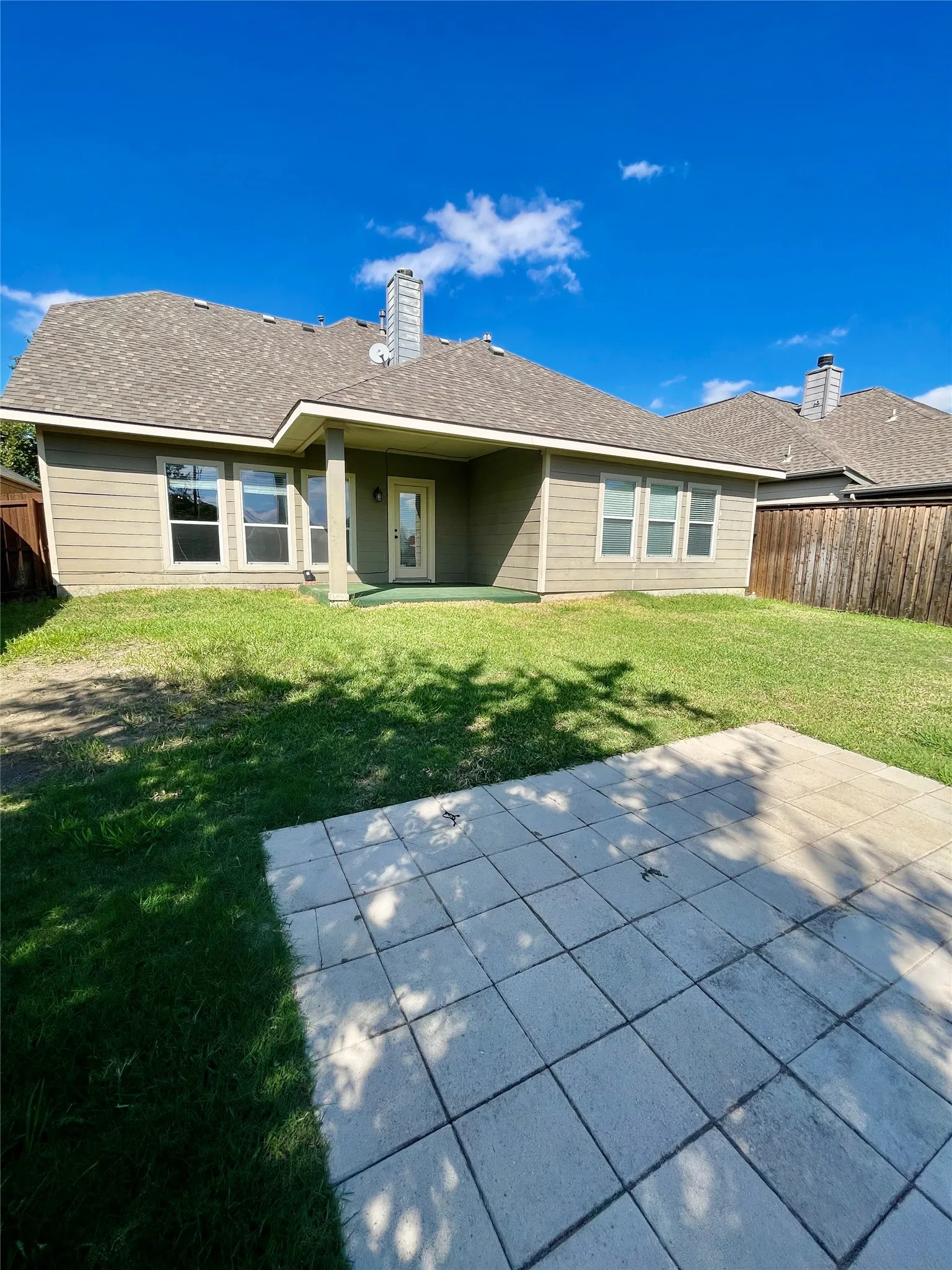 Single Family Residence For Rent in Collin County , 9405 Timber Wagon Drive, Mc Kinney, Texas 75072, 4 Bedroom, 3 Bathroom, 2 Garage spaces, 2,599 Sqft, built in 2004, mls#21410907, Real Estate Agent in Mc Kinney, Homes For Rent in Collin county, Homes For Rent in Mc Kinney, Realtor in Mc Kinney Texas, Real Estate Brokerage Independent Realty Texas, Luminita Cordes Realtor