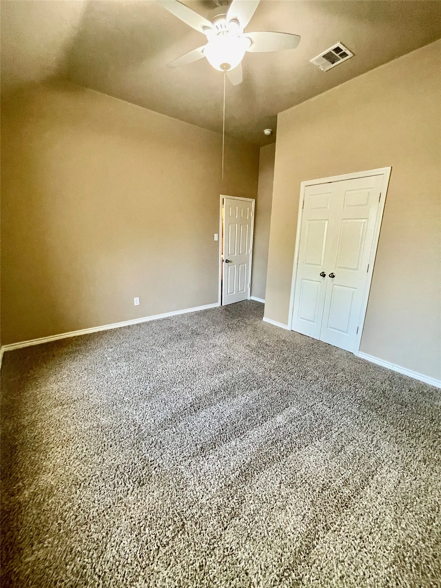 Single Family Residence For Rent in Collin County , 9405 Timber Wagon Drive, Mc Kinney, Texas 75072, 4 Bedroom, 3 Bathroom, 2 Garage spaces, 2,599 Sqft, built in 2004, mls#21410907, Real Estate Agent in Mc Kinney, Homes For Rent in Collin county, Homes For Rent in Mc Kinney, Realtor in Mc Kinney Texas, Real Estate Brokerage Independent Realty Texas, Luminita Cordes Realtor