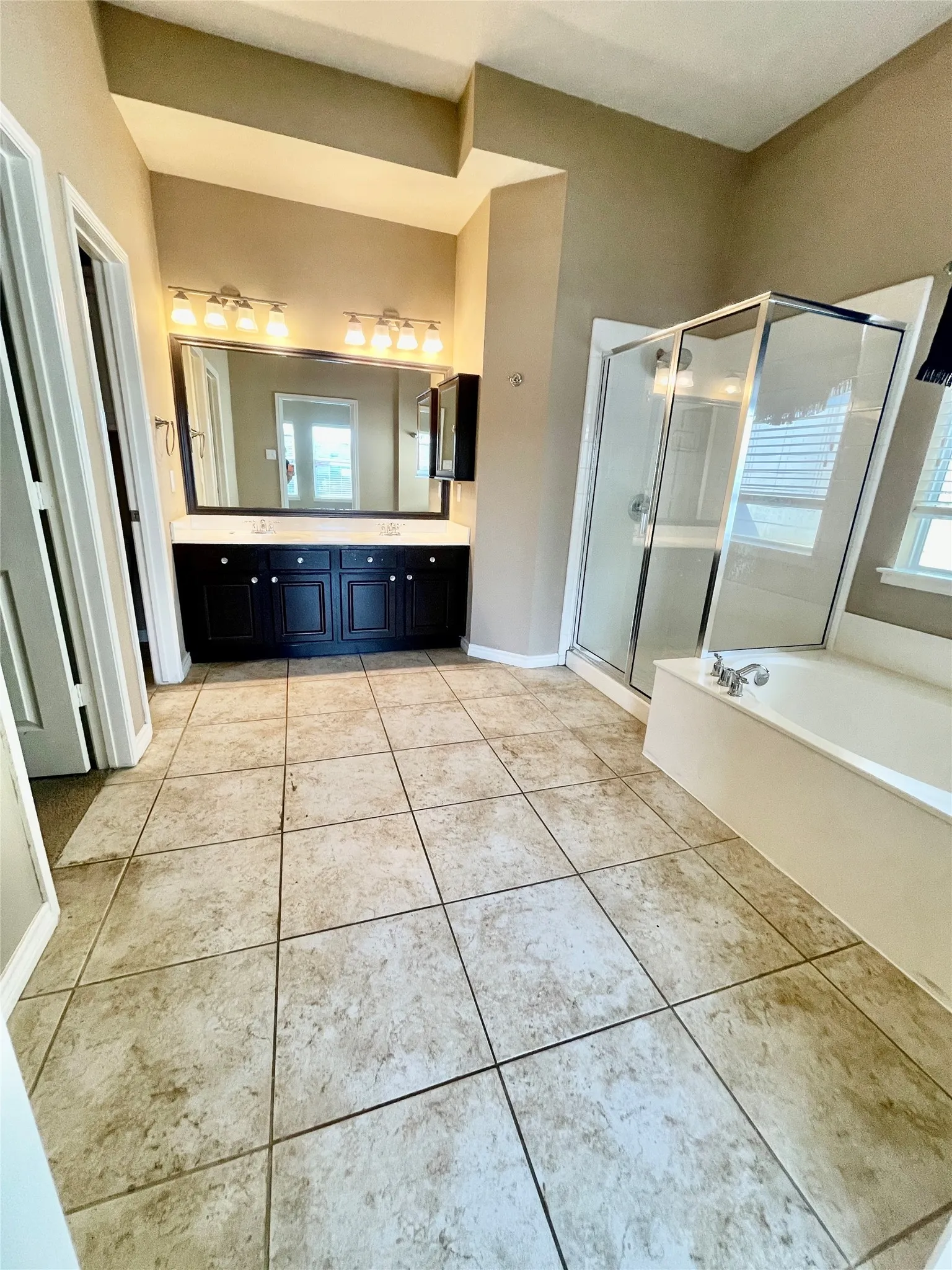 Single Family Residence For Rent in Collin County , 9405 Timber Wagon Drive, Mc Kinney, Texas 75072, 4 Bedroom, 3 Bathroom, 2 Garage spaces, 2,599 Sqft, built in 2004, mls#21410907, Real Estate Agent in Mc Kinney, Homes For Rent in Collin county, Homes For Rent in Mc Kinney, Realtor in Mc Kinney Texas, Real Estate Brokerage Independent Realty Texas, Luminita Cordes Realtor