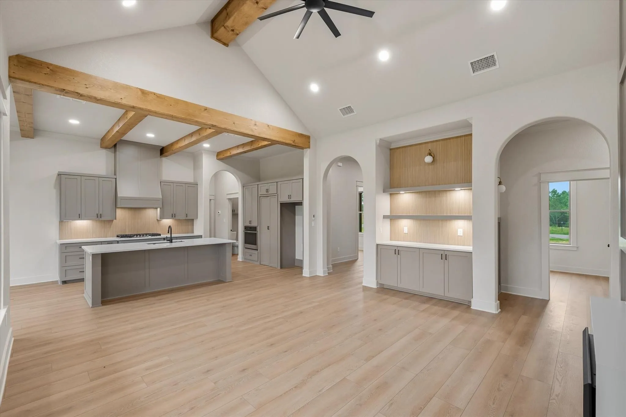 Single Family Residence For Sale in Smith County , 15558 CR 436, Lindale, Texas 75771, 5 Bedroom, 3 Bathroom, Garage spaces, 2,187 Sqft, built in 2026, mls#21410912, Real Estate Agent in Lindale, Homes For Sale in Smith county, Homes For Sale in Lindale, Realtor in Lindale Texas, Real Estate Brokerage Independent Realty Texas, Luminita Cordes Realtor