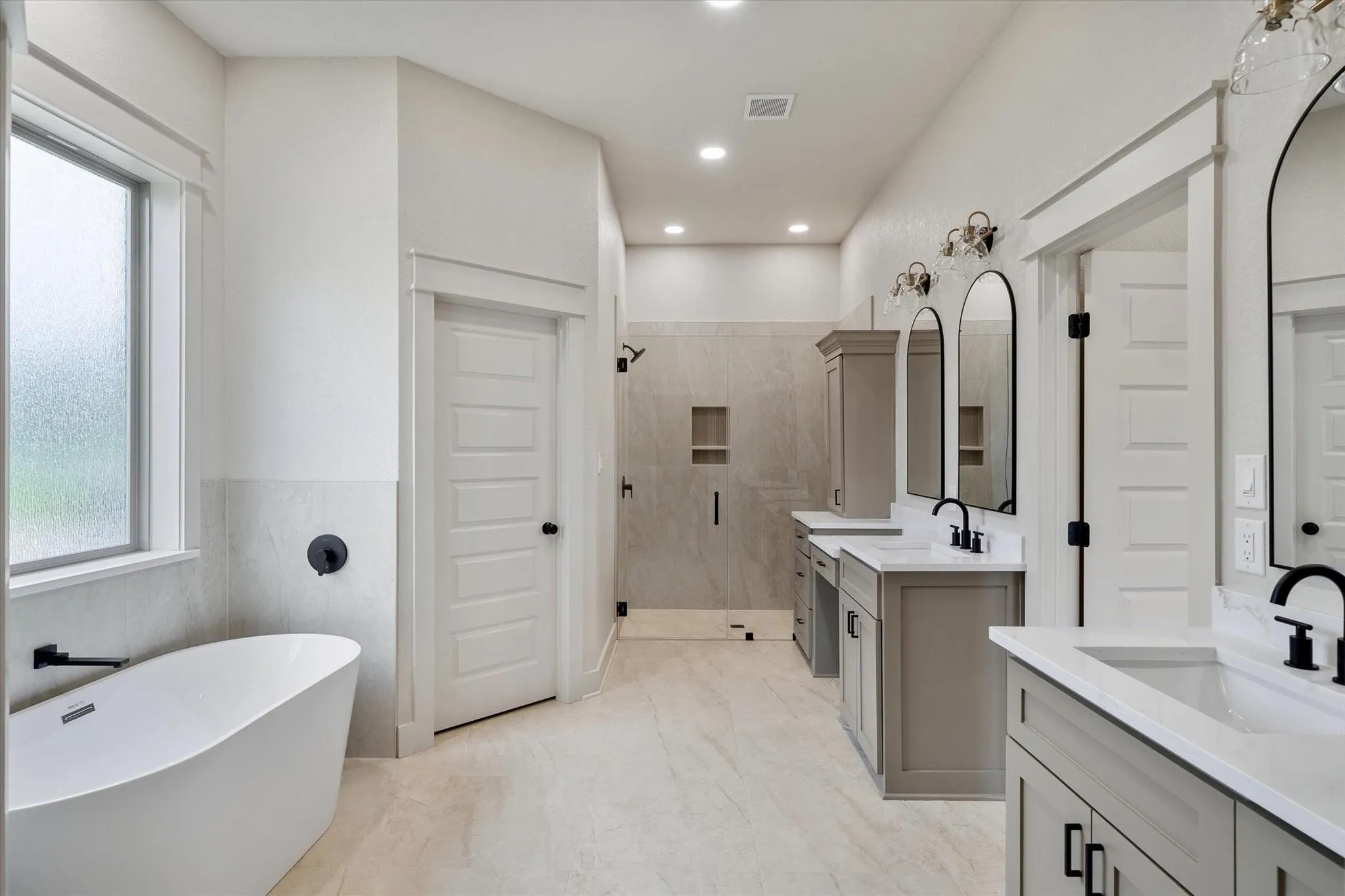 Single Family Residence For Sale in Smith County , 15558 CR 436, Lindale, Texas 75771, 5 Bedroom, 3 Bathroom, Garage spaces, 2,187 Sqft, built in 2026, mls#21410912, Real Estate Agent in Lindale, Homes For Sale in Smith county, Homes For Sale in Lindale, Realtor in Lindale Texas, Real Estate Brokerage Independent Realty Texas, Luminita Cordes Realtor