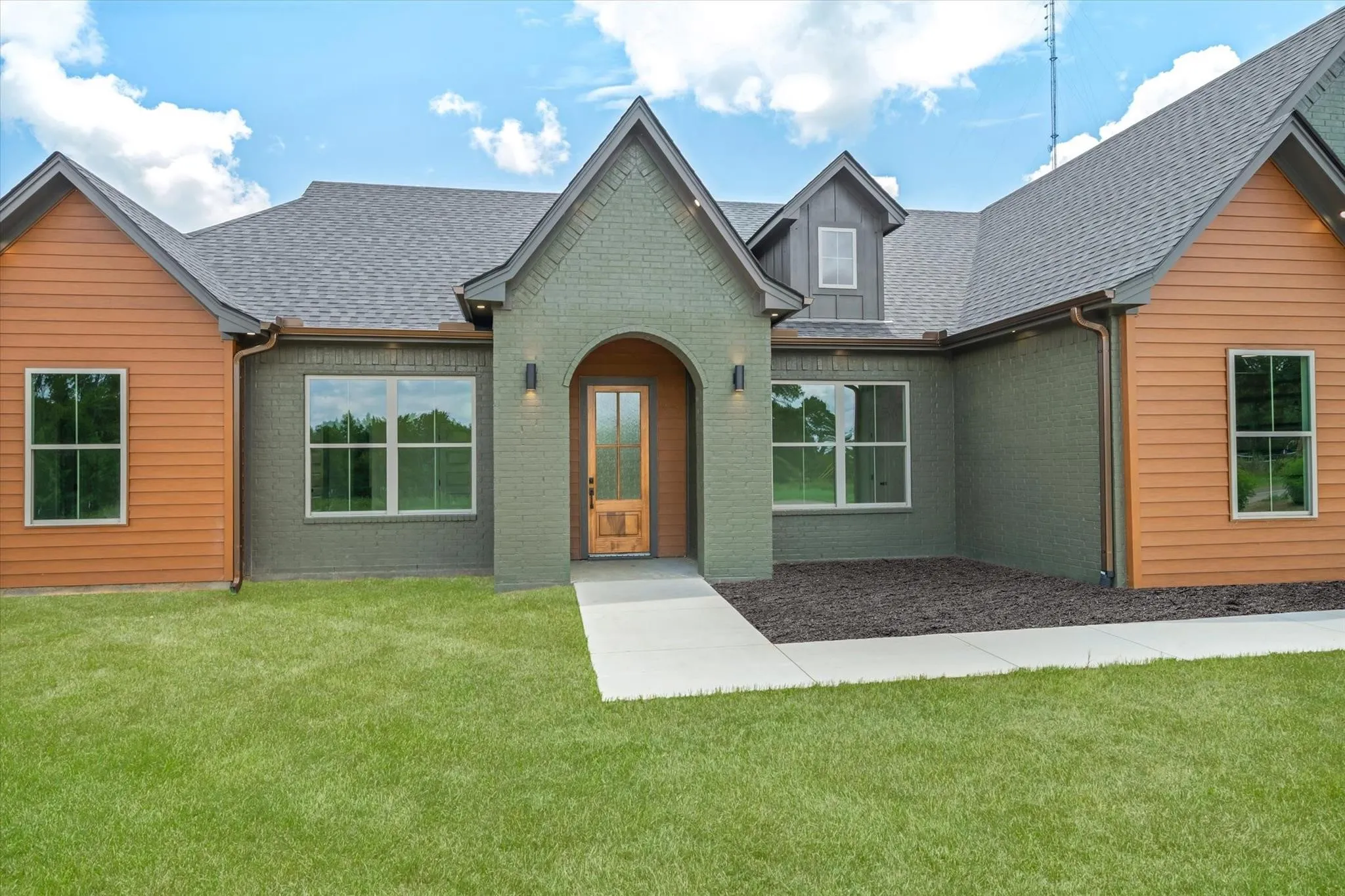 Single Family Residence For Sale in Smith County , 15558 CR 436, Lindale, Texas 75771, 5 Bedroom, 3 Bathroom, Garage spaces, 2,187 Sqft, built in 2026, mls#21410912, Real Estate Agent in Lindale, Homes For Sale in Smith county, Homes For Sale in Lindale, Realtor in Lindale Texas, Real Estate Brokerage Independent Realty Texas, Luminita Cordes Realtor