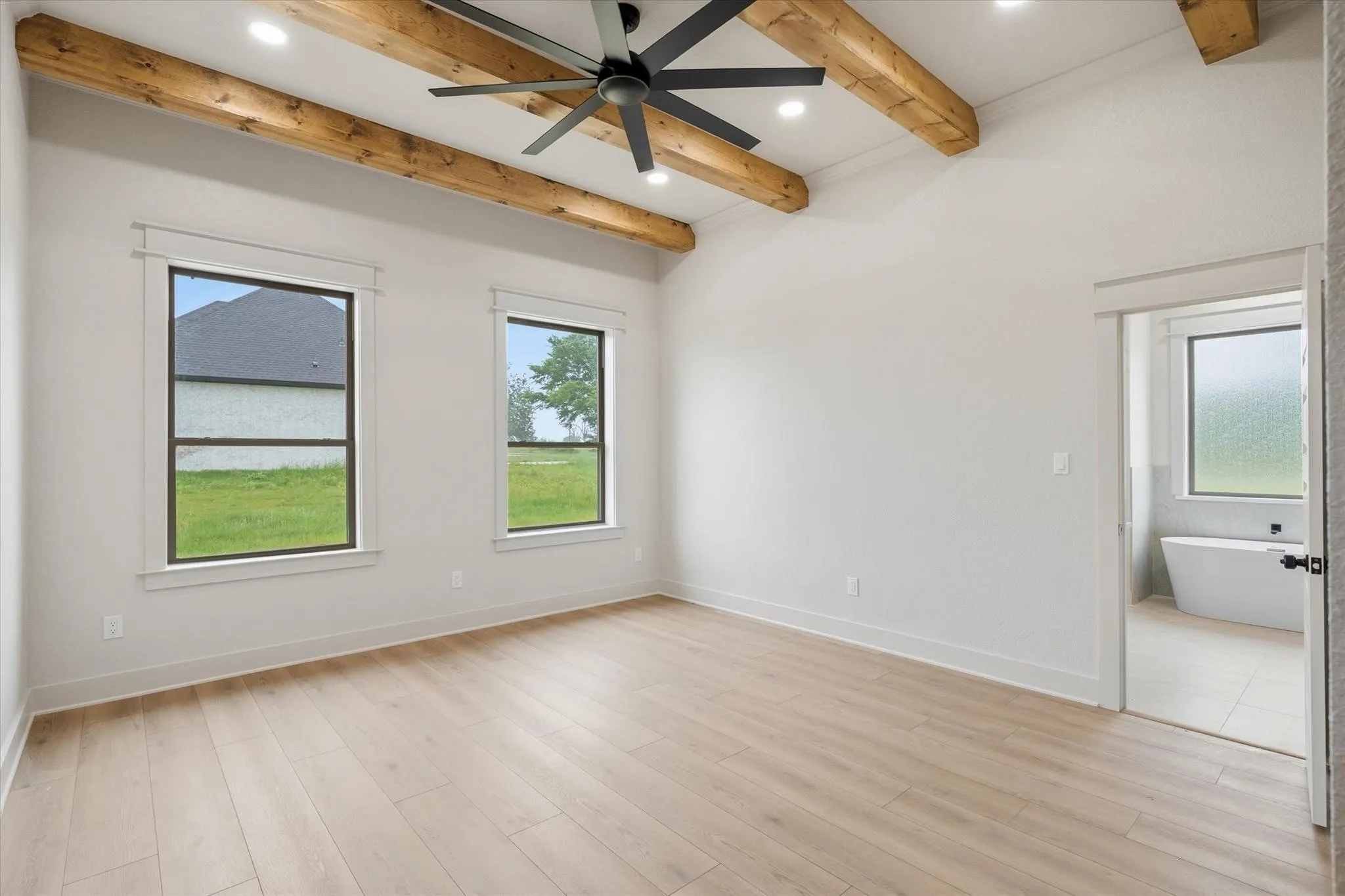 Single Family Residence For Sale in Smith County , 15558 CR 436, Lindale, Texas 75771, 5 Bedroom, 3 Bathroom, Garage spaces, 2,187 Sqft, built in 2026, mls#21410912, Real Estate Agent in Lindale, Homes For Sale in Smith county, Homes For Sale in Lindale, Realtor in Lindale Texas, Real Estate Brokerage Independent Realty Texas, Luminita Cordes Realtor