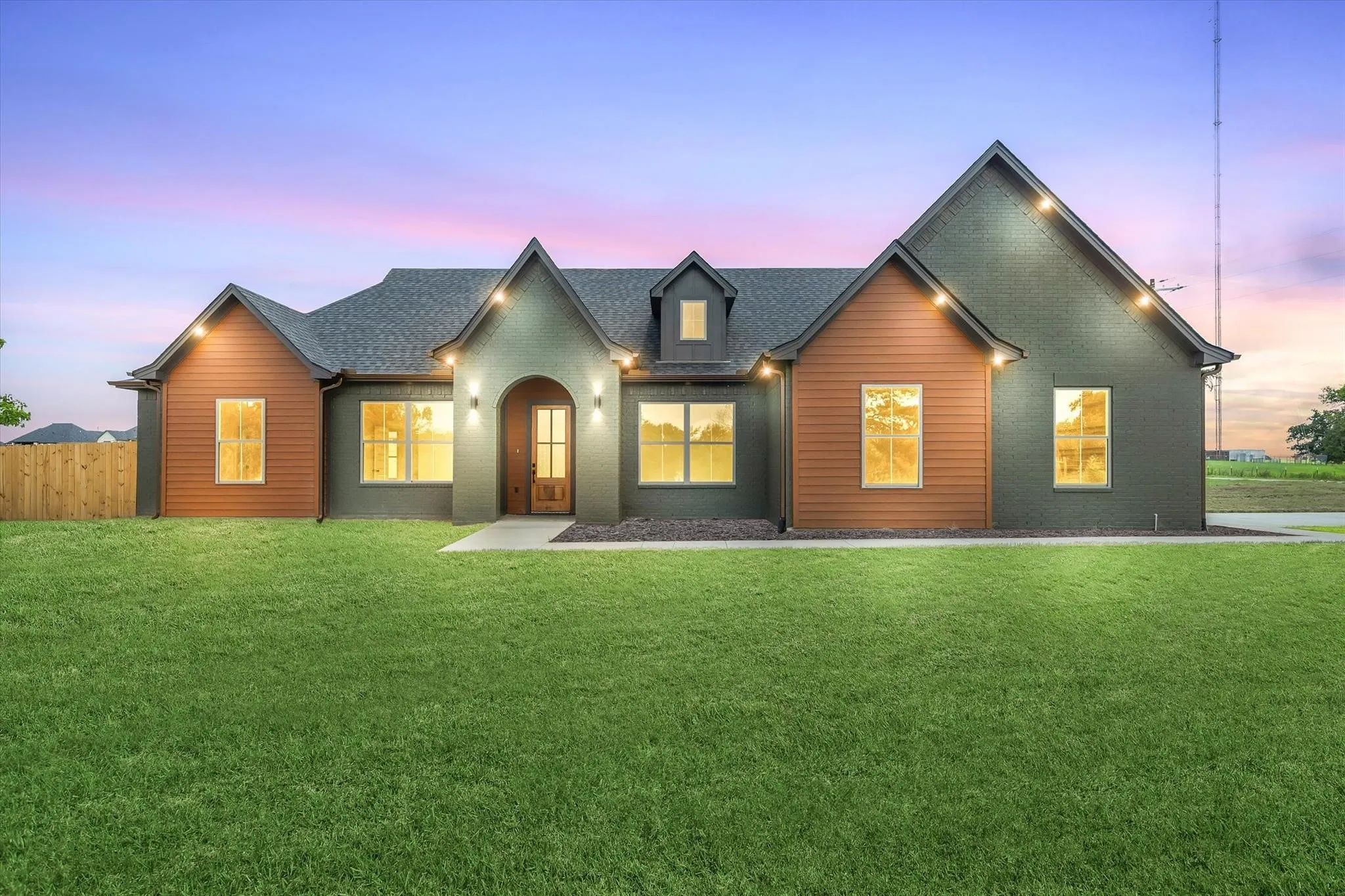 Single Family Residence For Sale