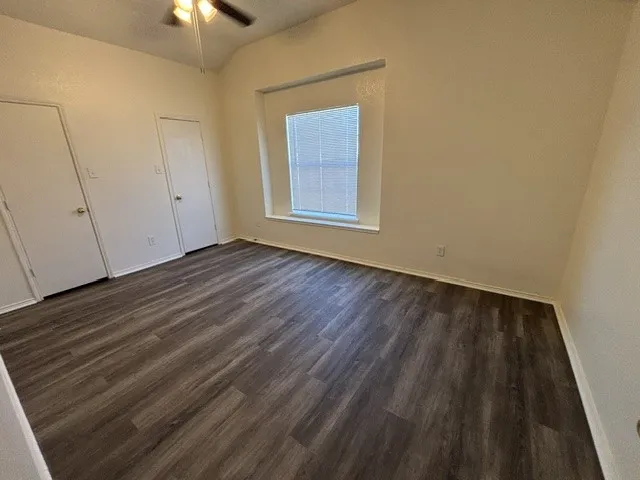 Single Family Residence For Rent in Tarrant County , 6707 Dusty Ridge Trail, Arlington, Texas 76002, 5 Bedroom, 4 Bathroom, 2 Garage spaces, 1,954 Sqft, built in 2001, mls#21410927, Real Estate Agent in Arlington, Homes For Rent in Tarrant county, Homes For Rent in Arlington, Realtor in Arlington Texas, Real Estate Brokerage Independent Realty Texas, Luminita Cordes Realtor