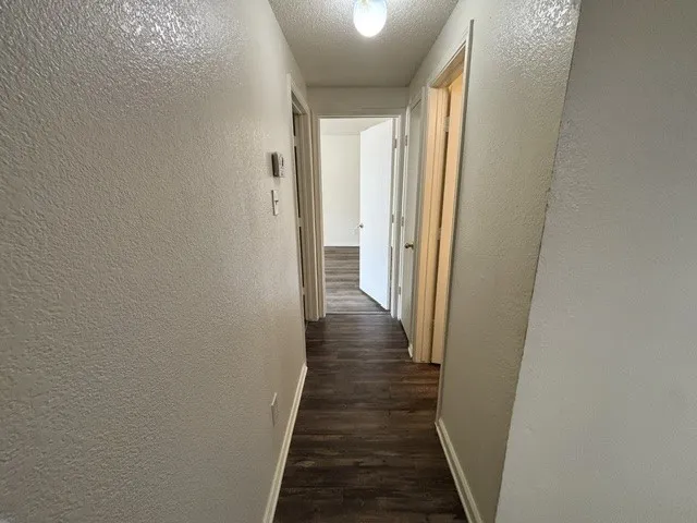 Single Family Residence For Rent in Tarrant County , 6707 Dusty Ridge Trail, Arlington, Texas 76002, 5 Bedroom, 4 Bathroom, 2 Garage spaces, 1,954 Sqft, built in 2001, mls#21410927, Real Estate Agent in Arlington, Homes For Rent in Tarrant county, Homes For Rent in Arlington, Realtor in Arlington Texas, Real Estate Brokerage Independent Realty Texas, Luminita Cordes Realtor