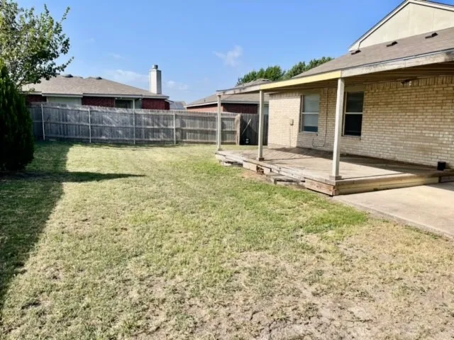 Single Family Residence For Rent in Tarrant County , 6707 Dusty Ridge Trail, Arlington, Texas 76002, 5 Bedroom, 4 Bathroom, 2 Garage spaces, 1,954 Sqft, built in 2001, mls#21410927, Real Estate Agent in Arlington, Homes For Rent in Tarrant county, Homes For Rent in Arlington, Realtor in Arlington Texas, Real Estate Brokerage Independent Realty Texas, Luminita Cordes Realtor